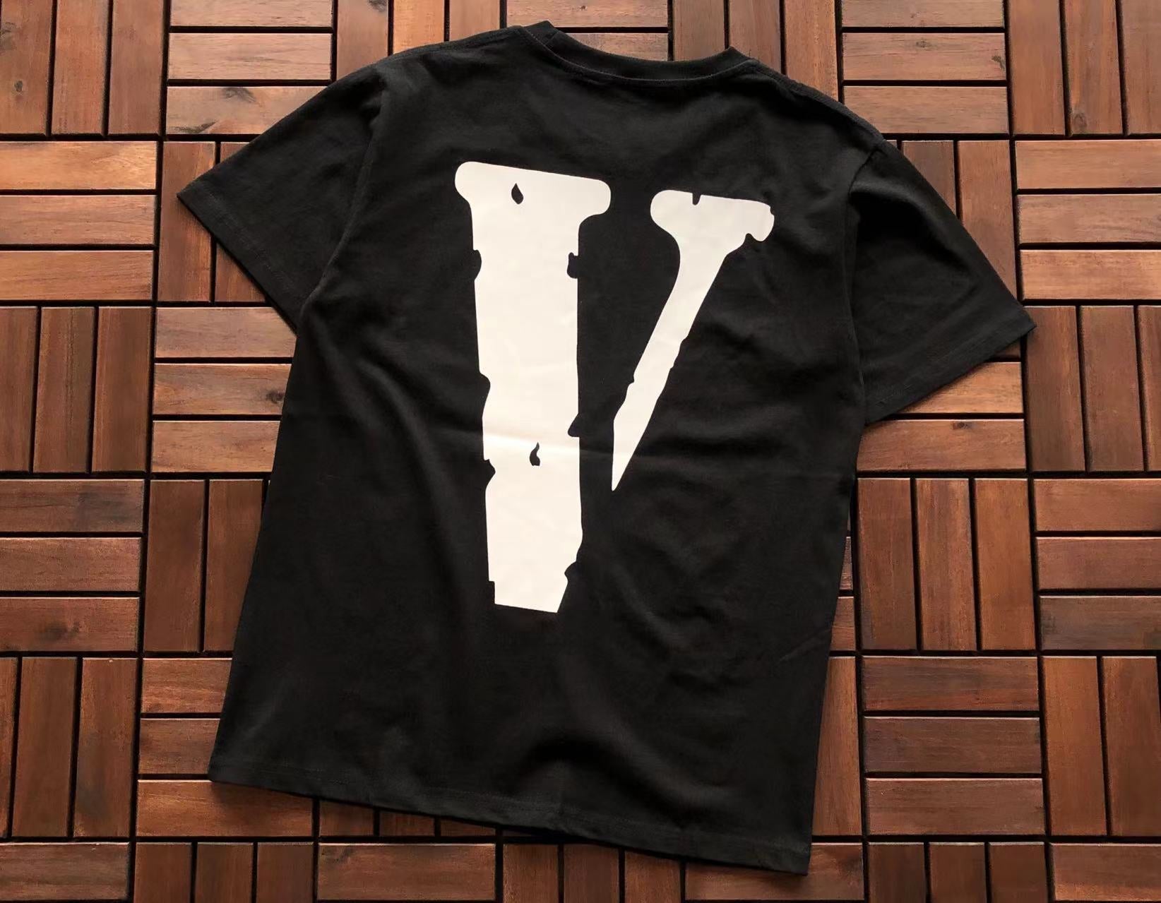 T-Shirt VLone FRIENDS