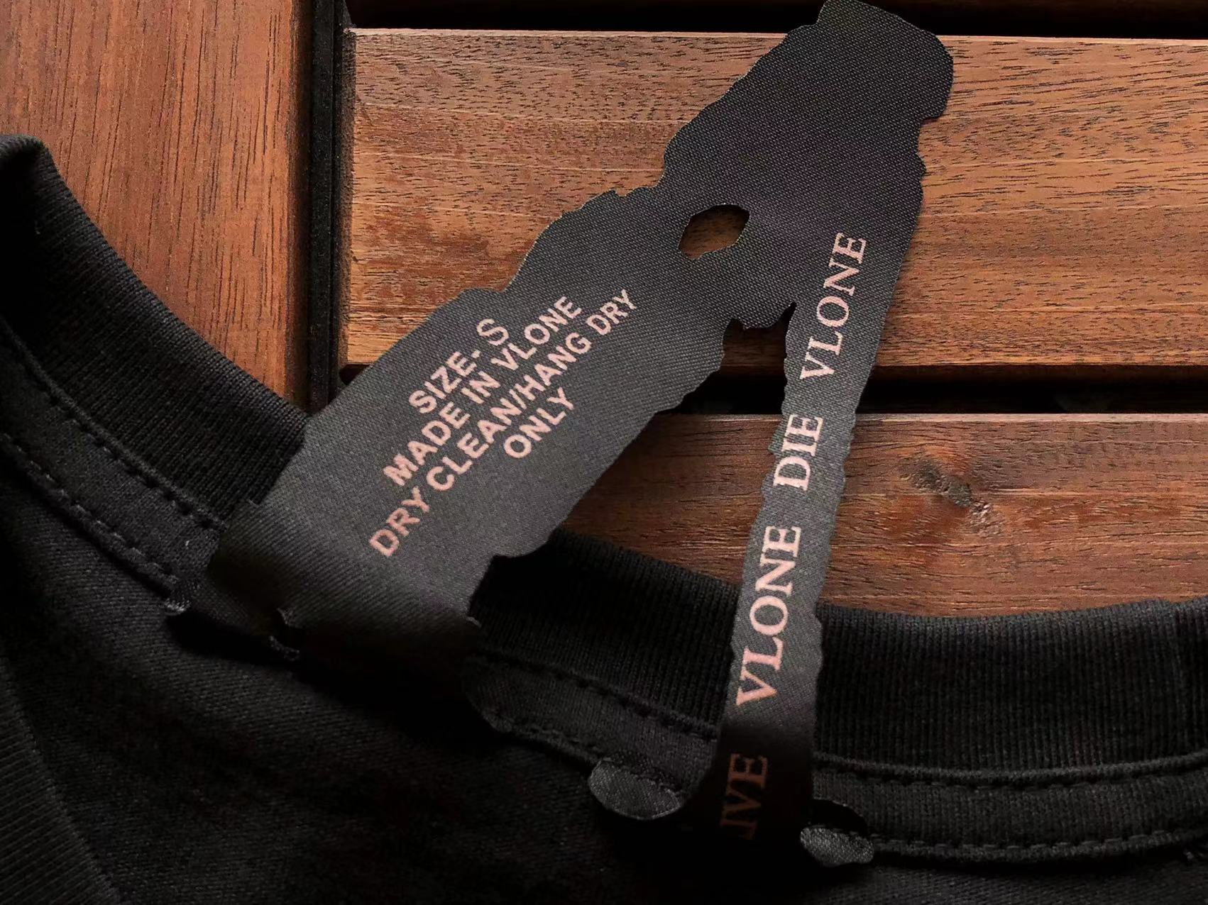 T-Shirt VLone FRIENDS