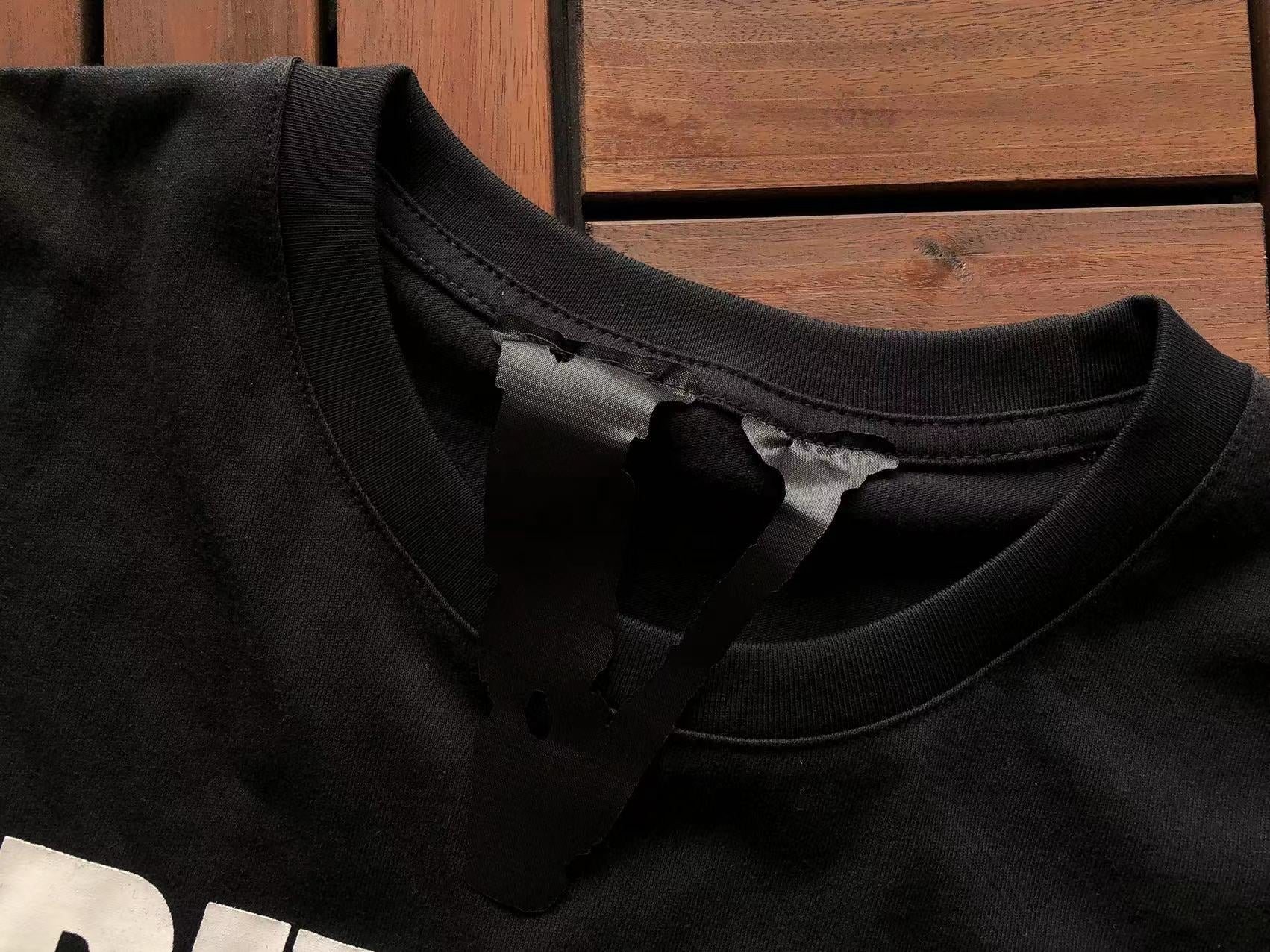 T-Shirt VLone FRIENDS