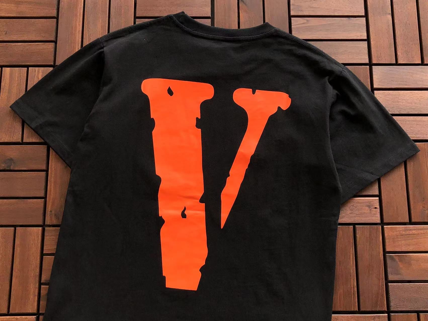 T-Shirt VLone