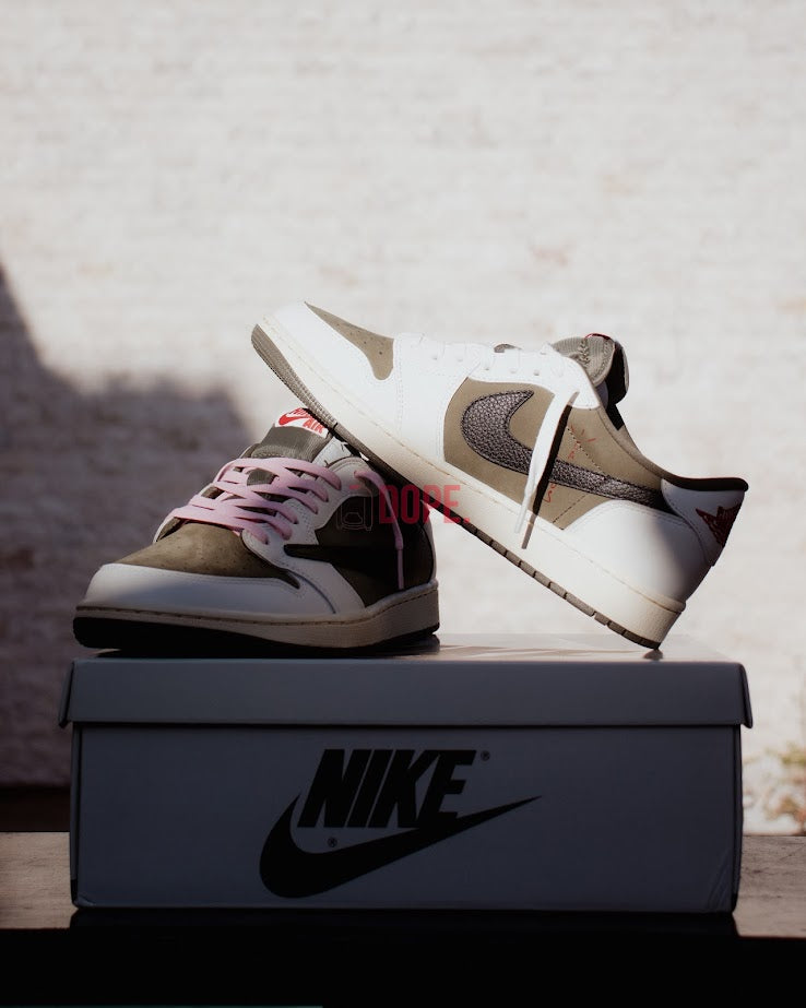 Jordan 1 Retro Low OG SP Travis Scott Medium Olive