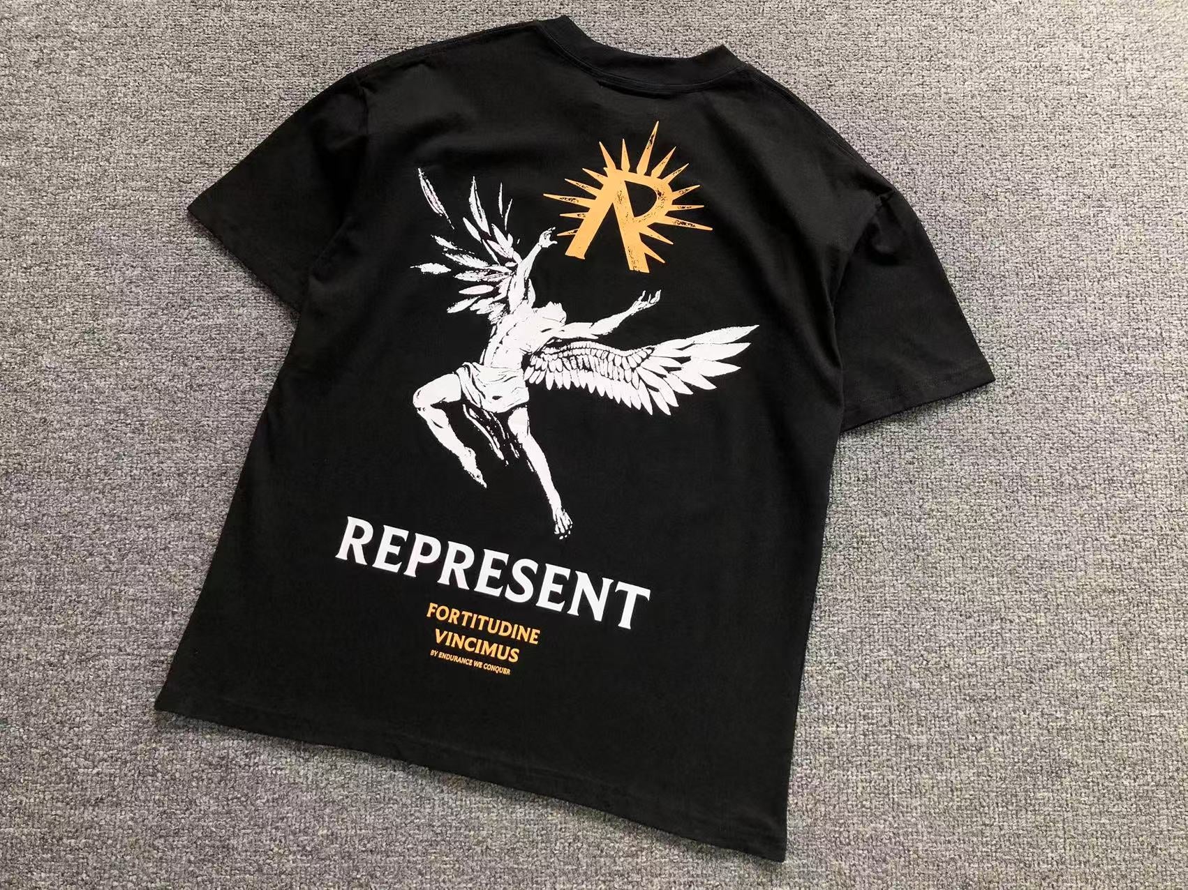 T-Shirt Represent Owners Club