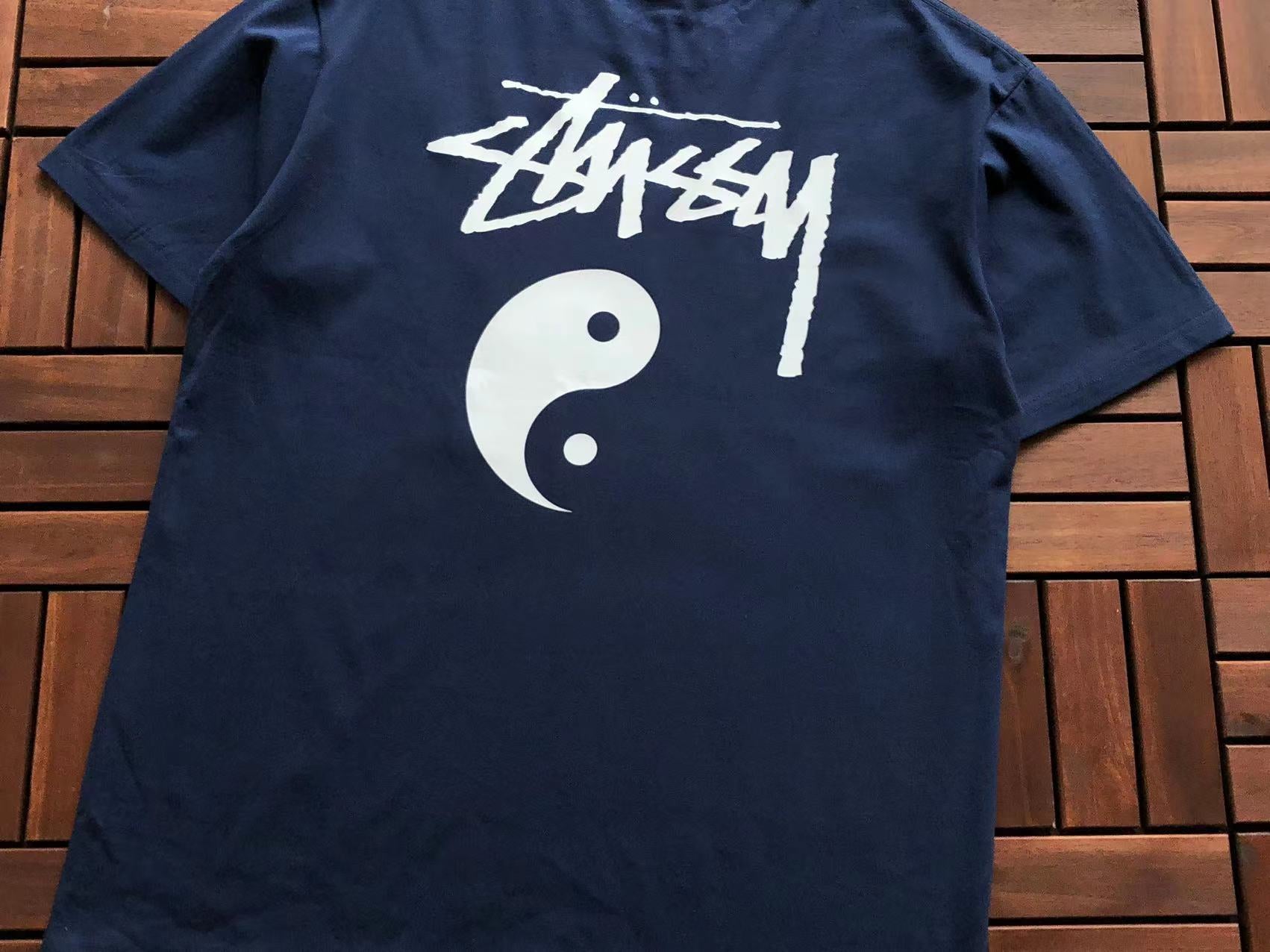 T-Shirt Stussy