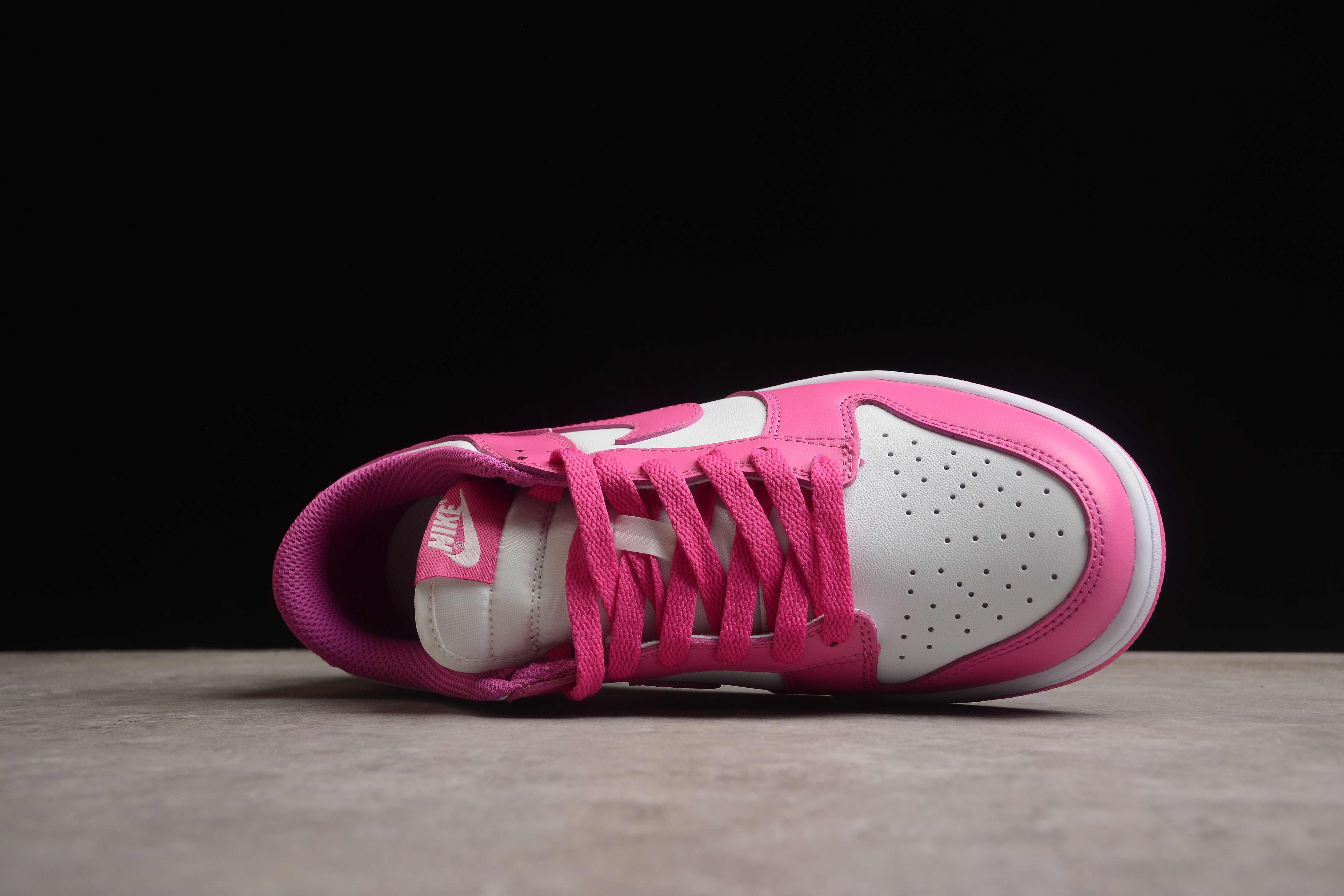 Nike Dunk Active Fuchsia