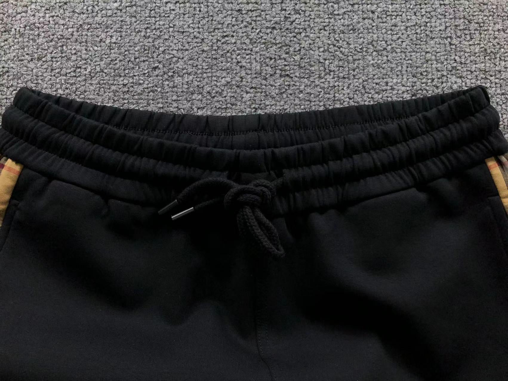 Burberry Short