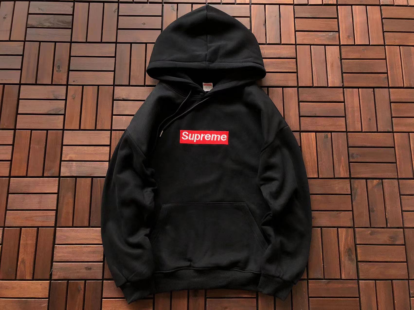 Supreme Hoodie