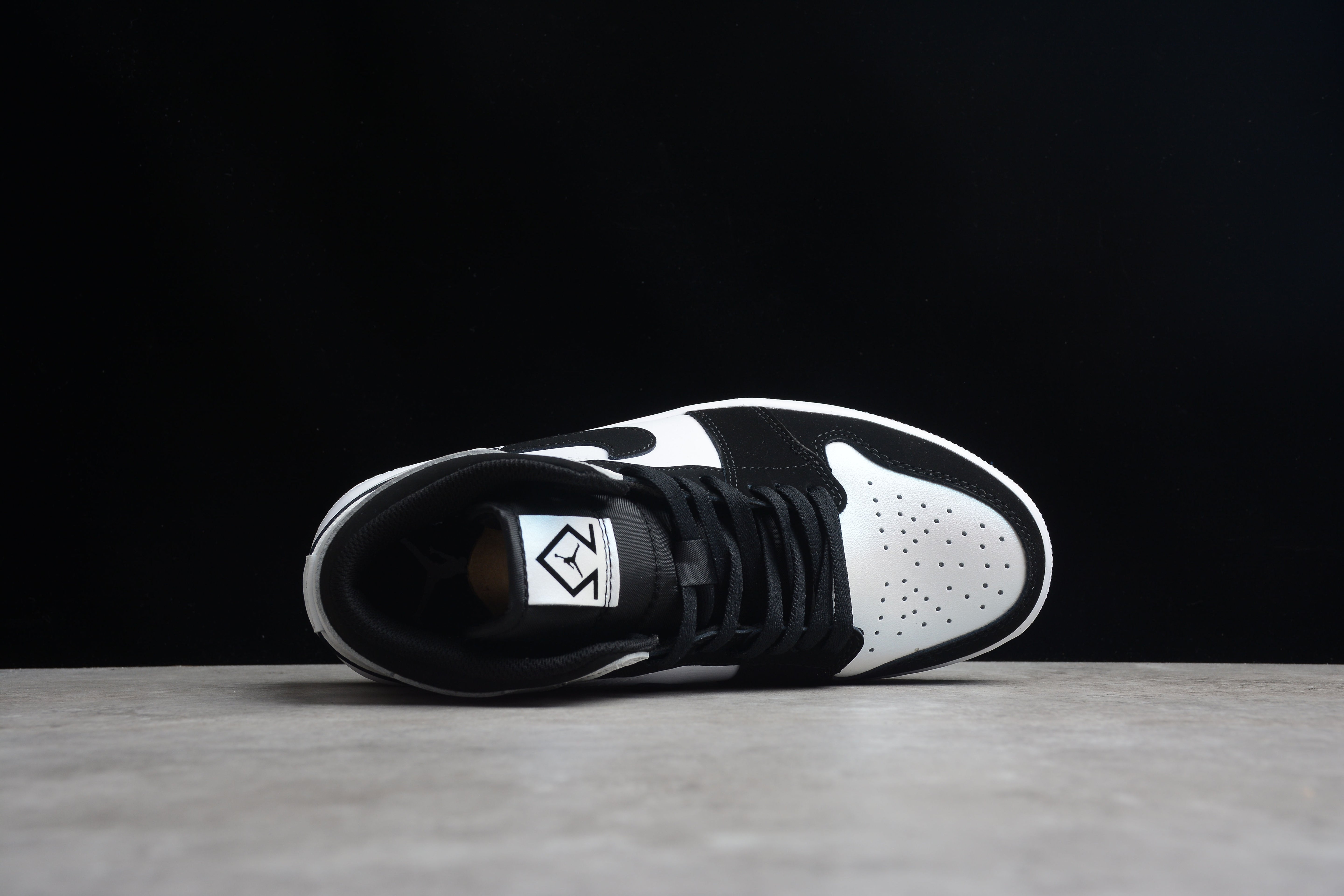 Jordan 1 Mid Diamond Shorts