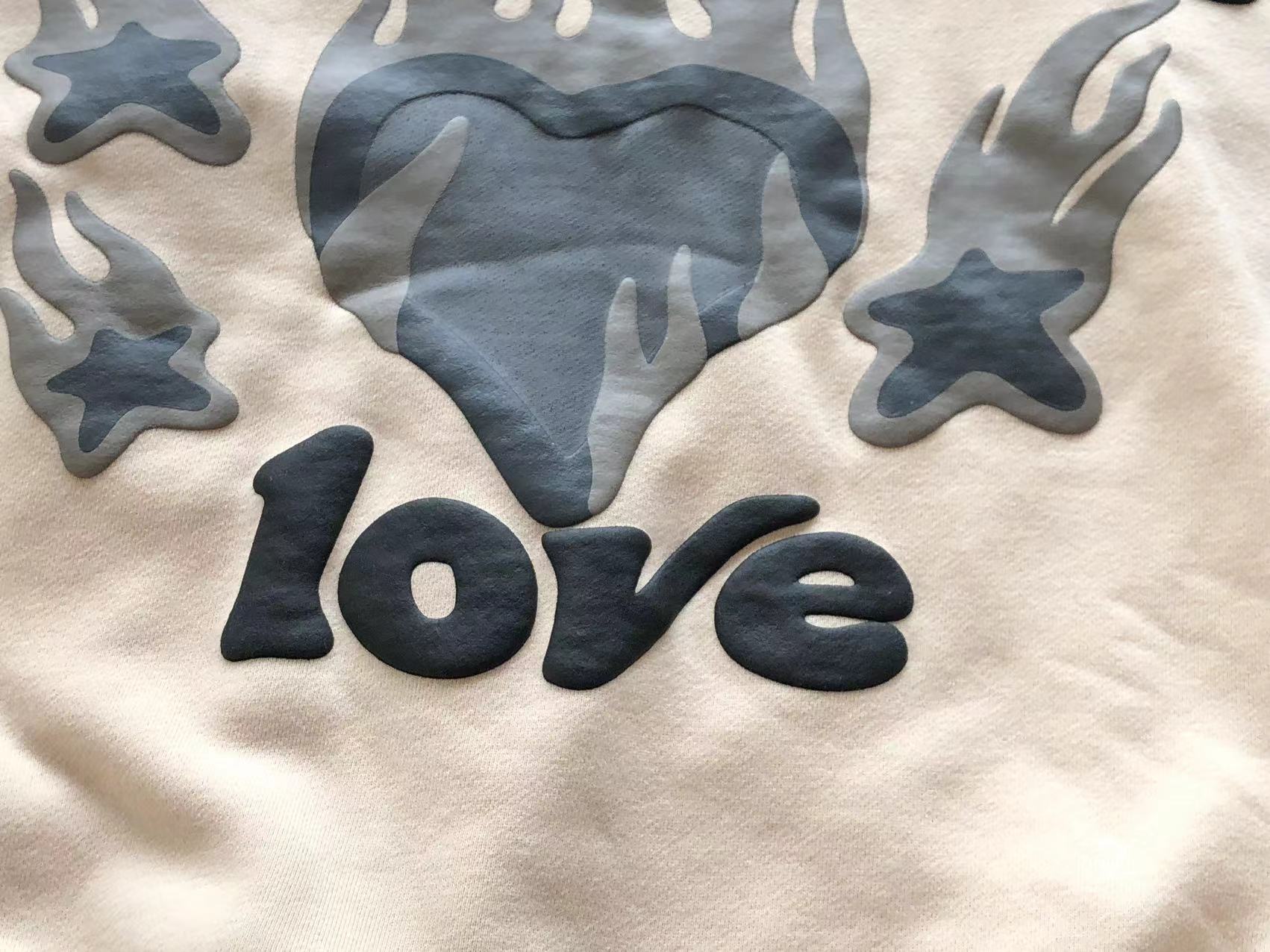 Broken Planet Hoodie "heartless love"