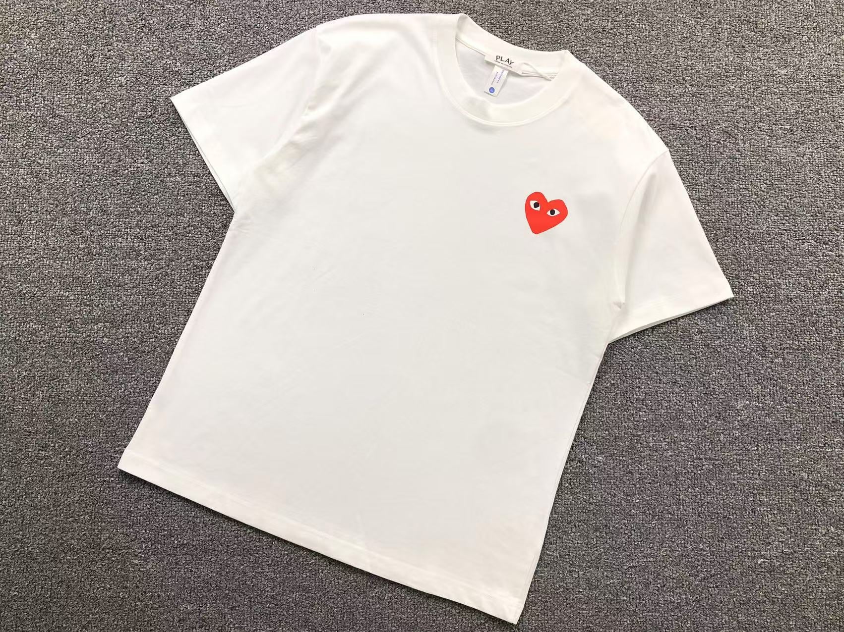 T-Shirt Comme des Garçons PLAY