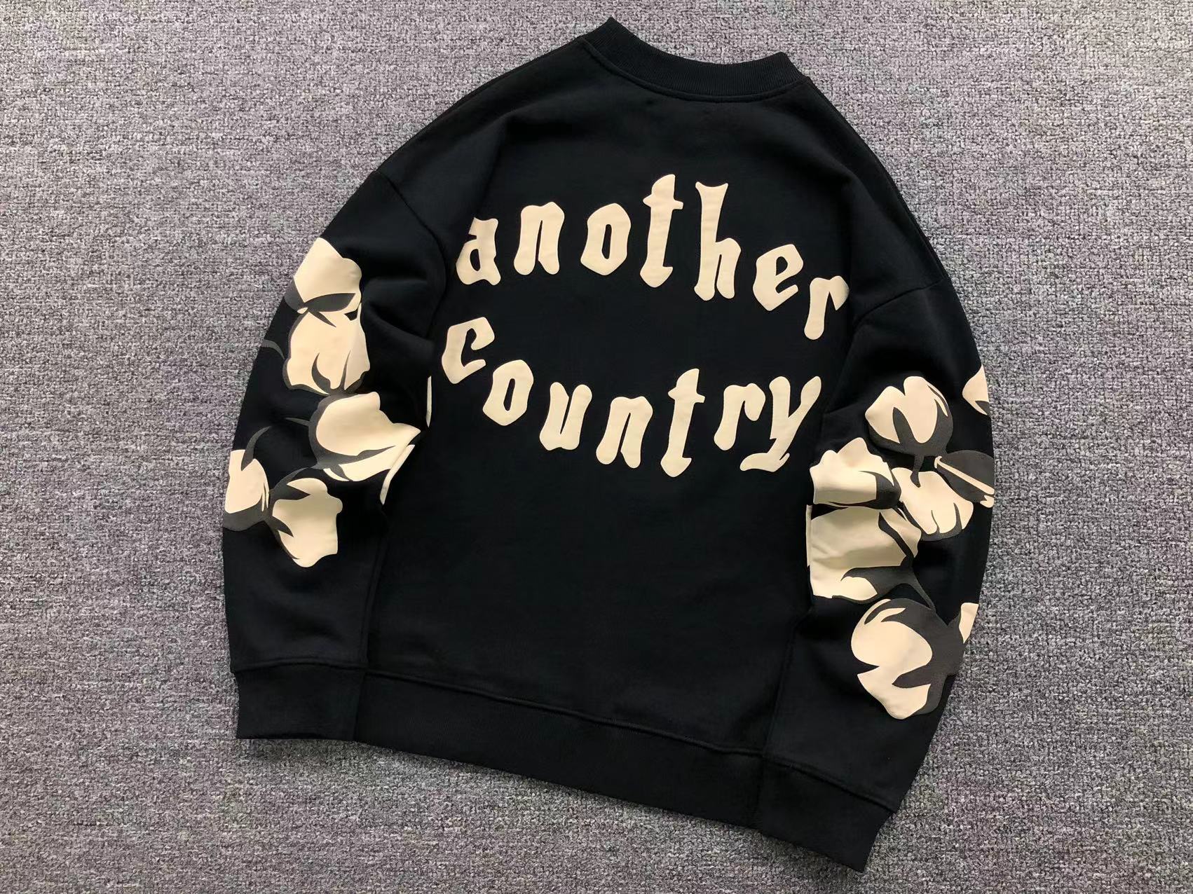 Denim Tears Sweat "Another Country" Preto