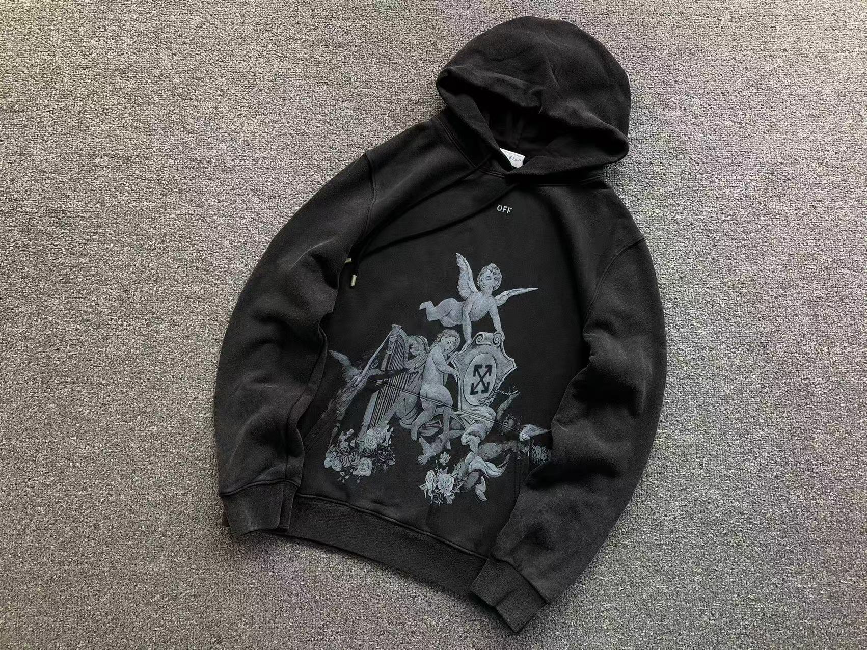 Off-White Hoodie (NEW)