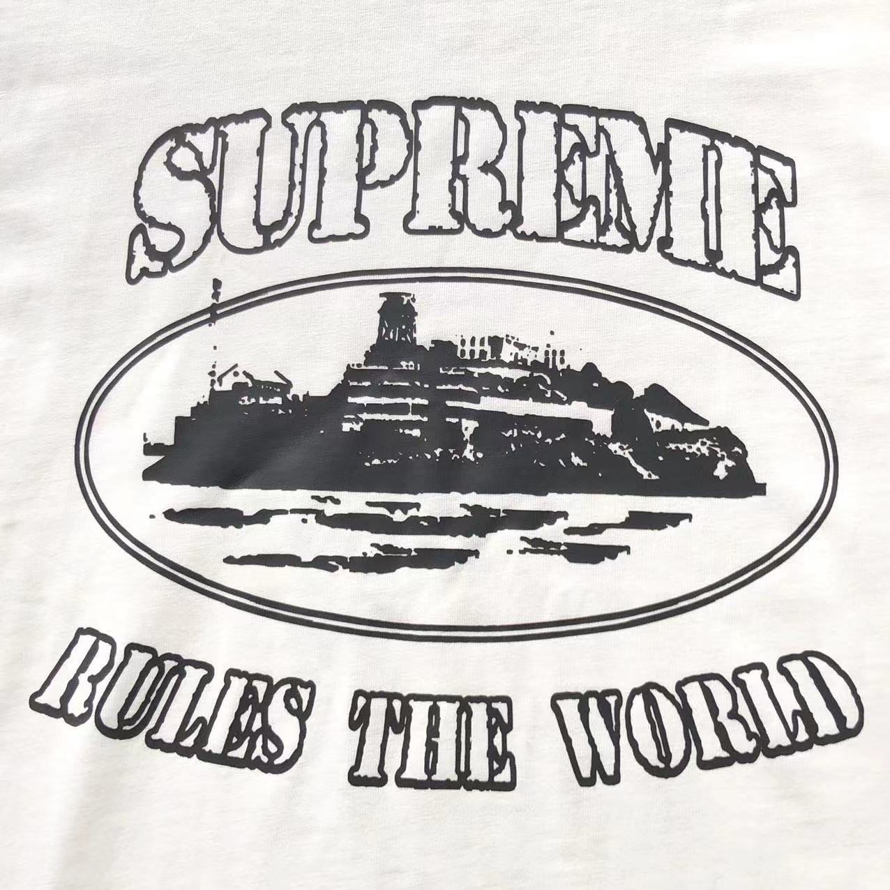 T-Shirt Corteiz X Supreme
