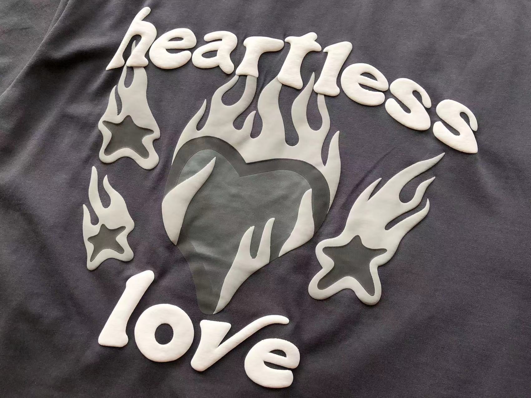 T-Shirt Broken Planet Heartless Love
