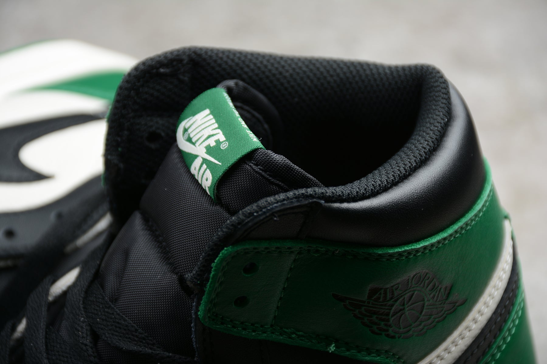 Jordan 1 Retro High Pine Green