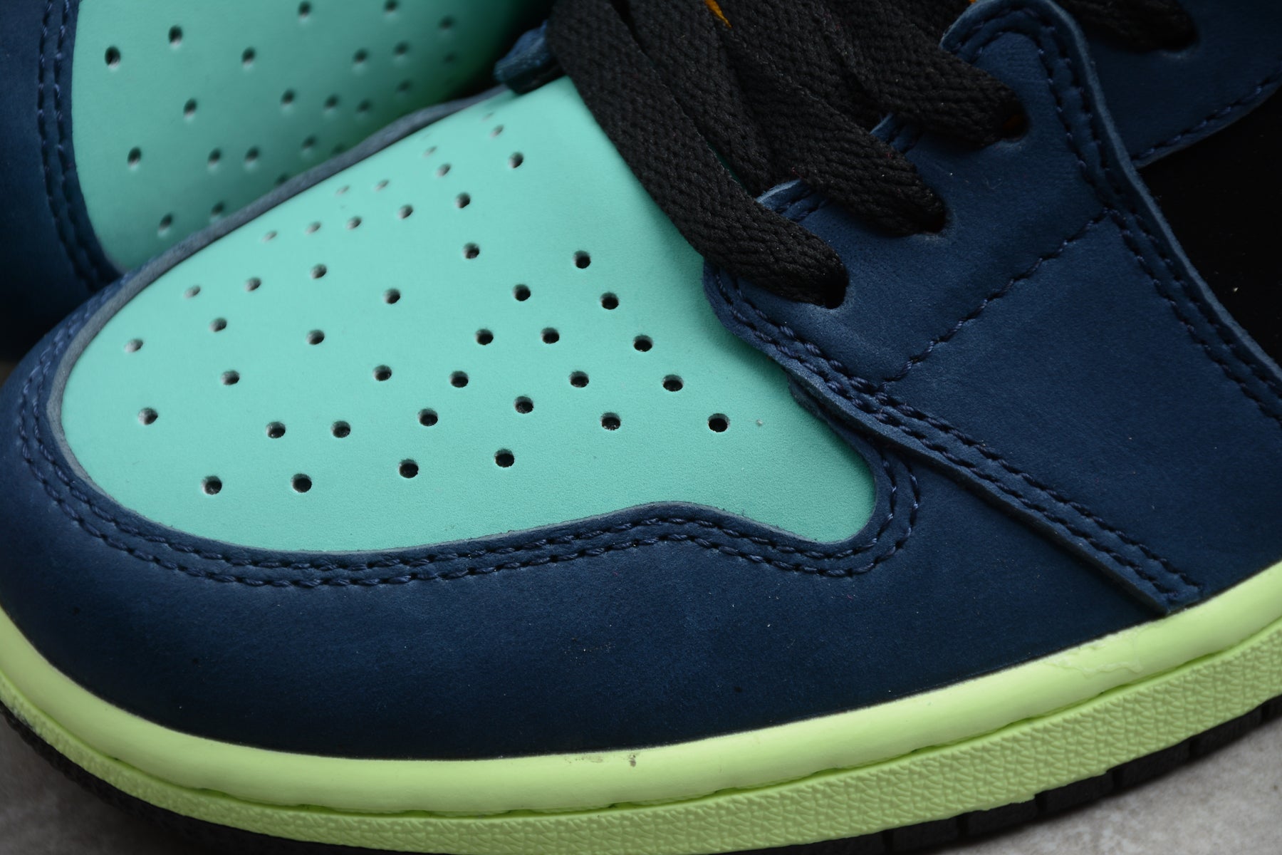 Jordan 1 Retro High Tokyo Bio Hack