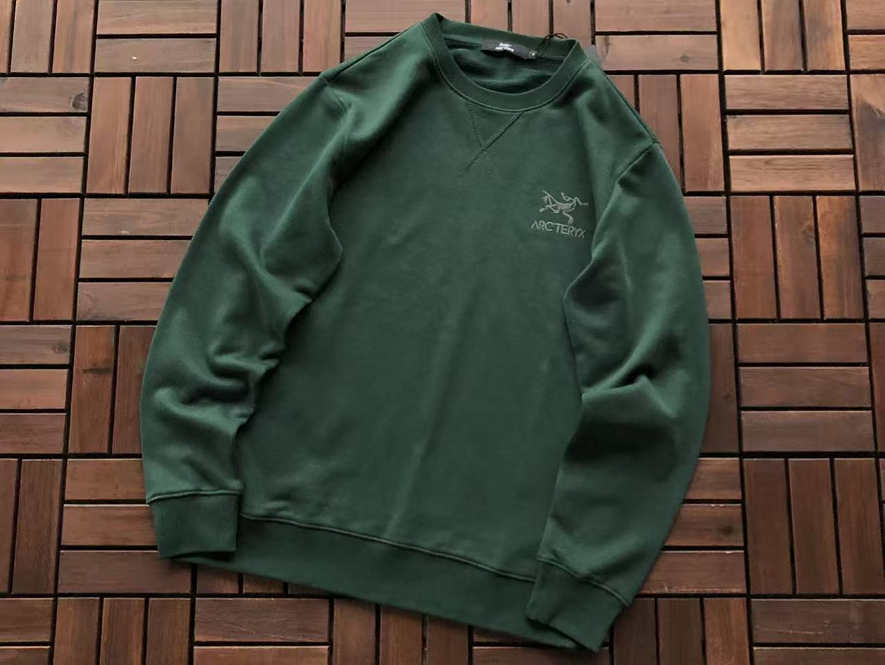 Arc'teryx Sweat