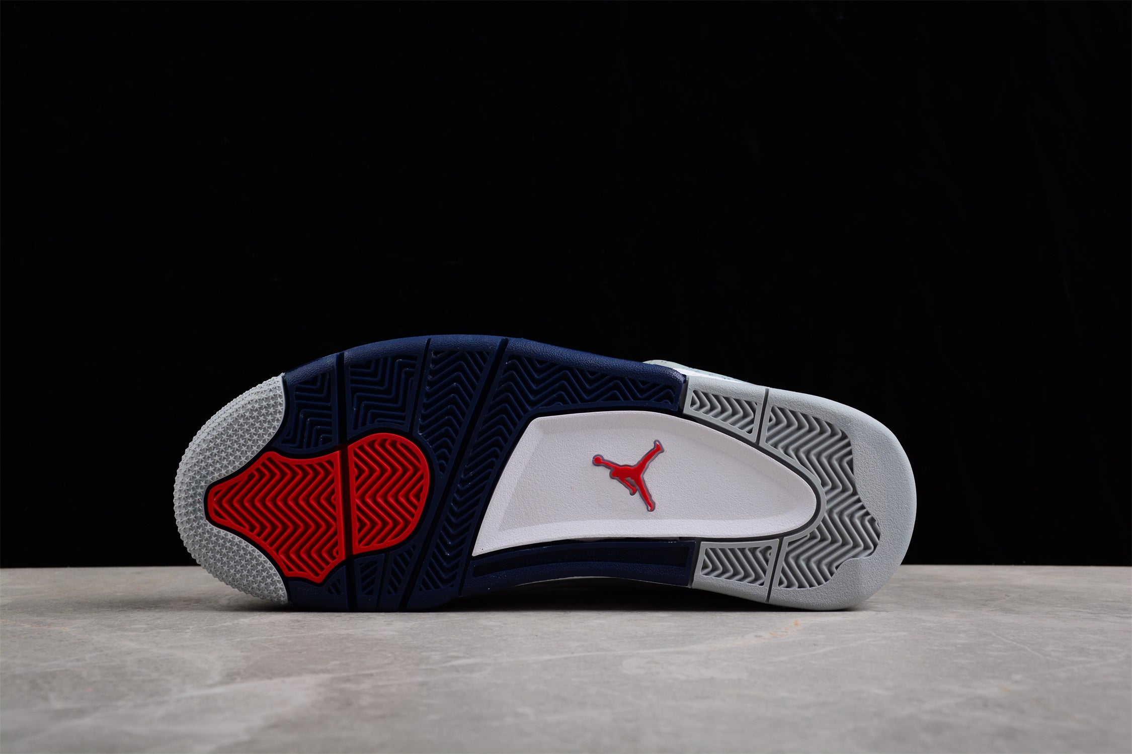 Jordan 4 Retro Midnight Navy