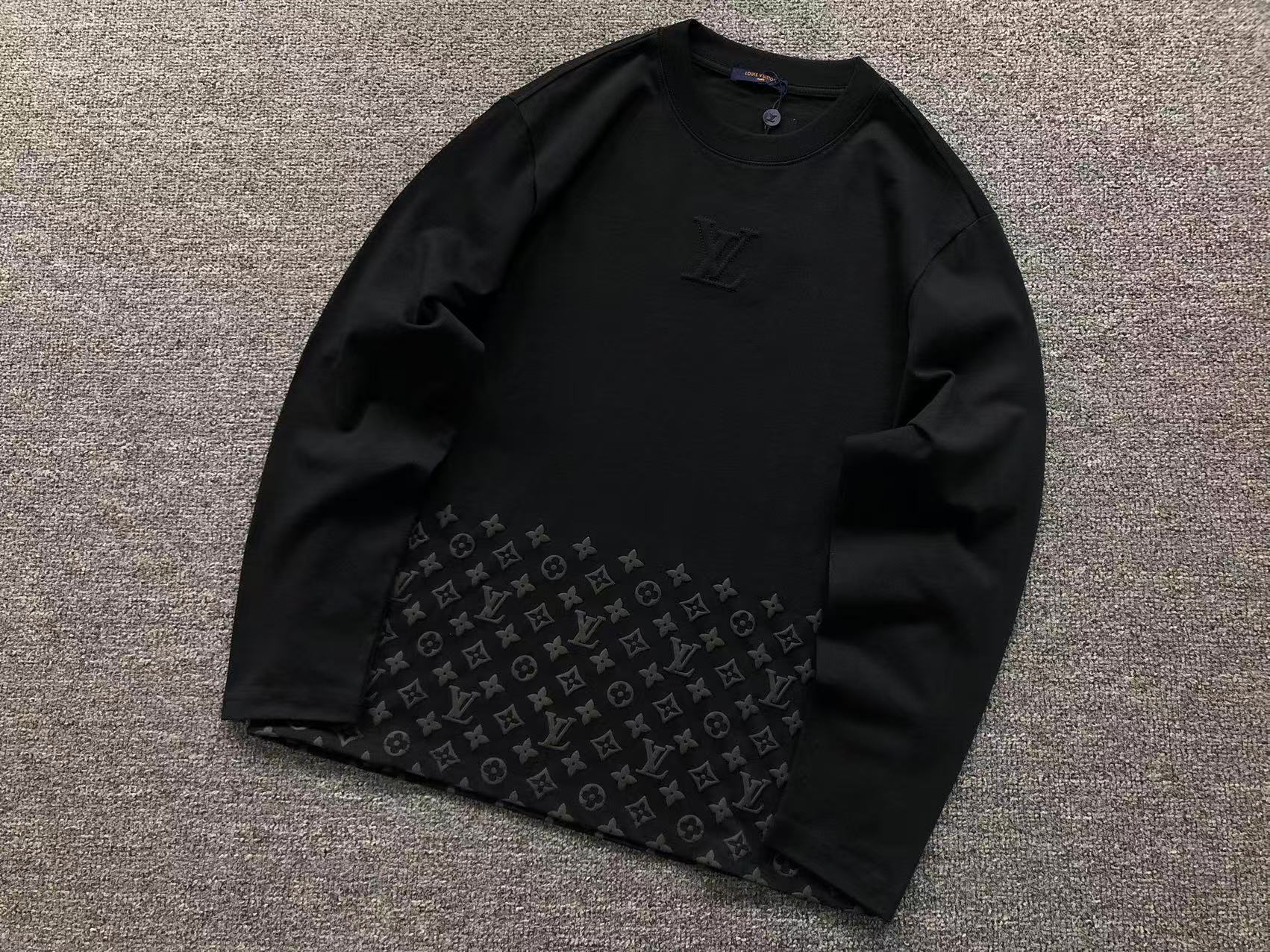 LV Sweater