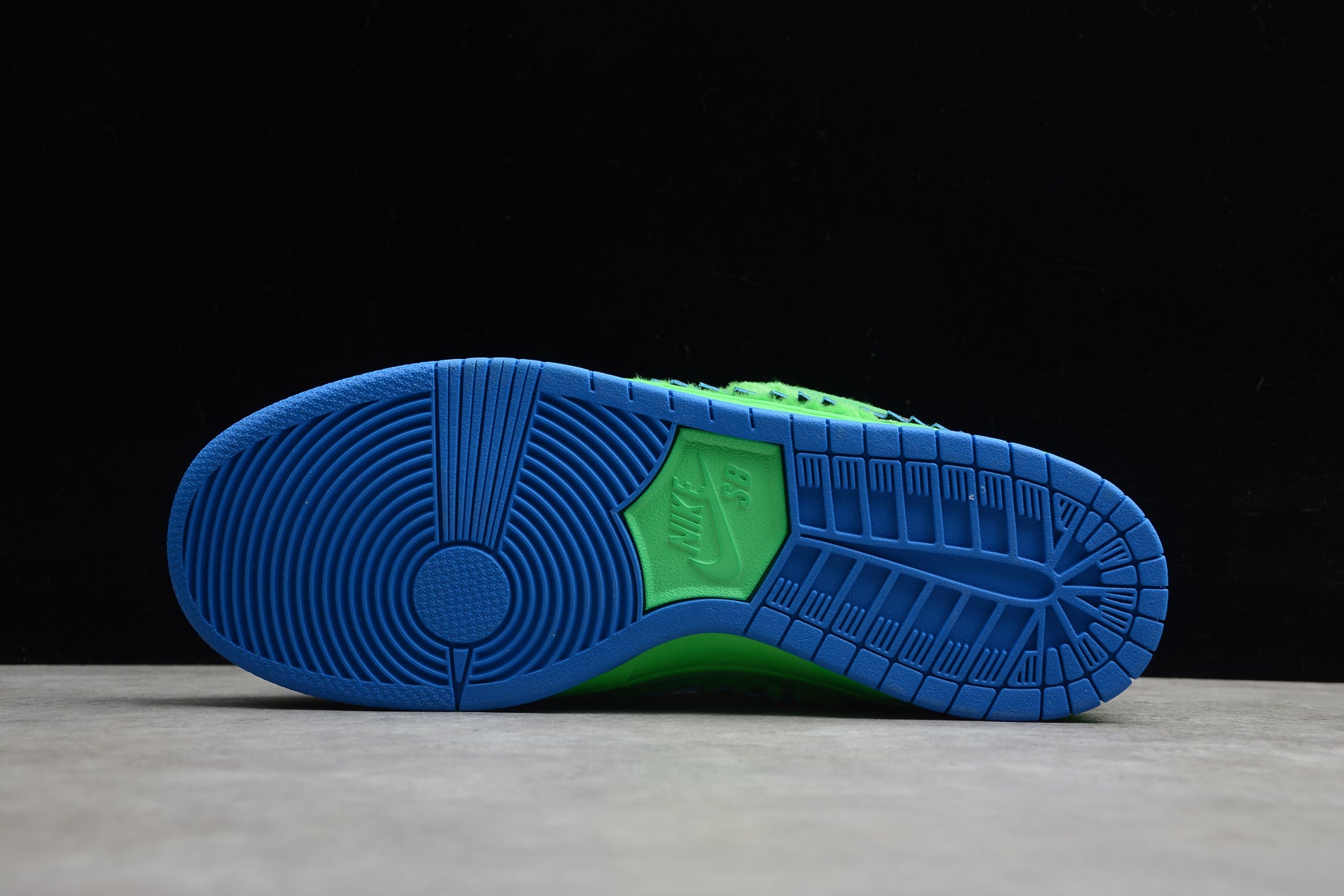 Nike Dunk SB Grateful Dead Bears Green