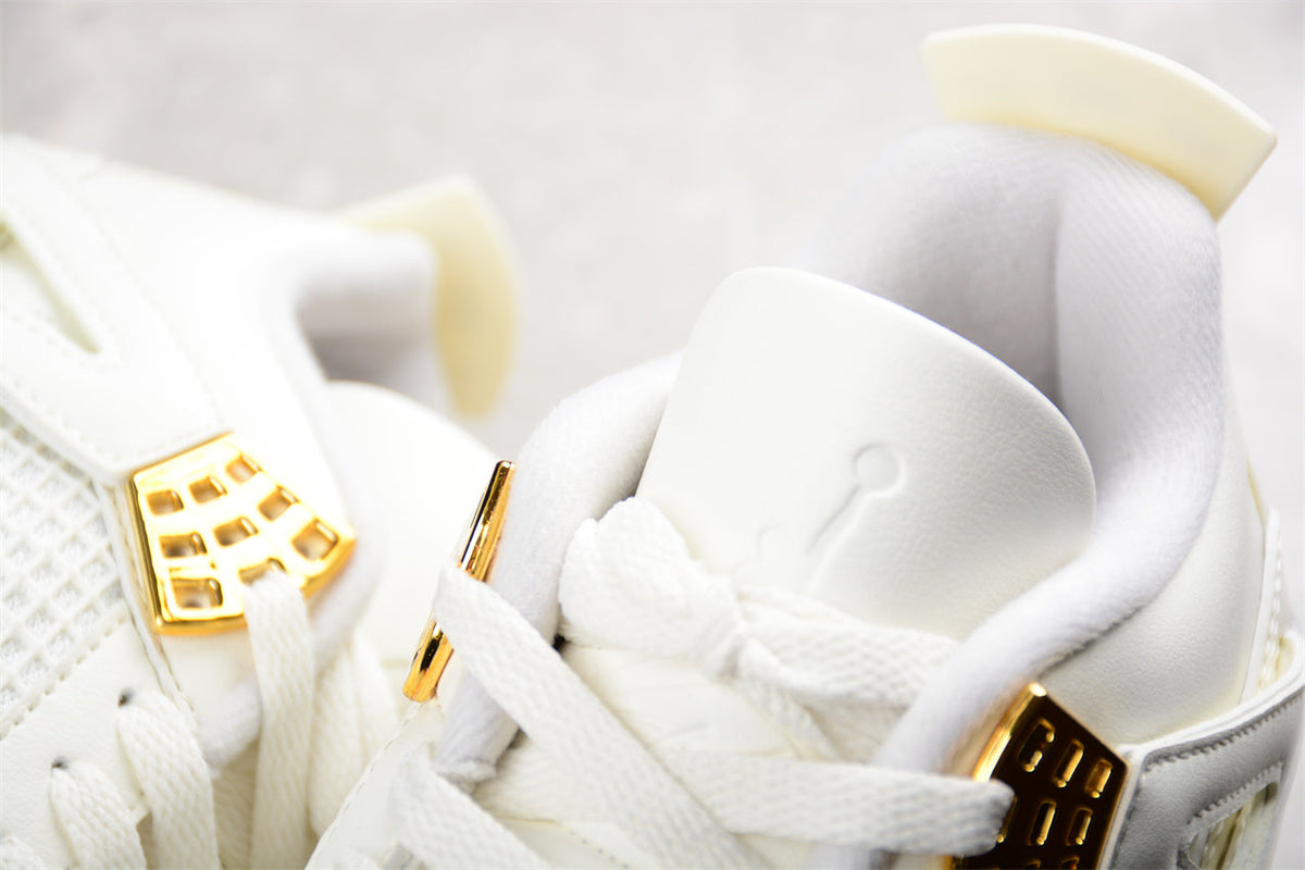 Jordan 4 Retro Metallic Gold