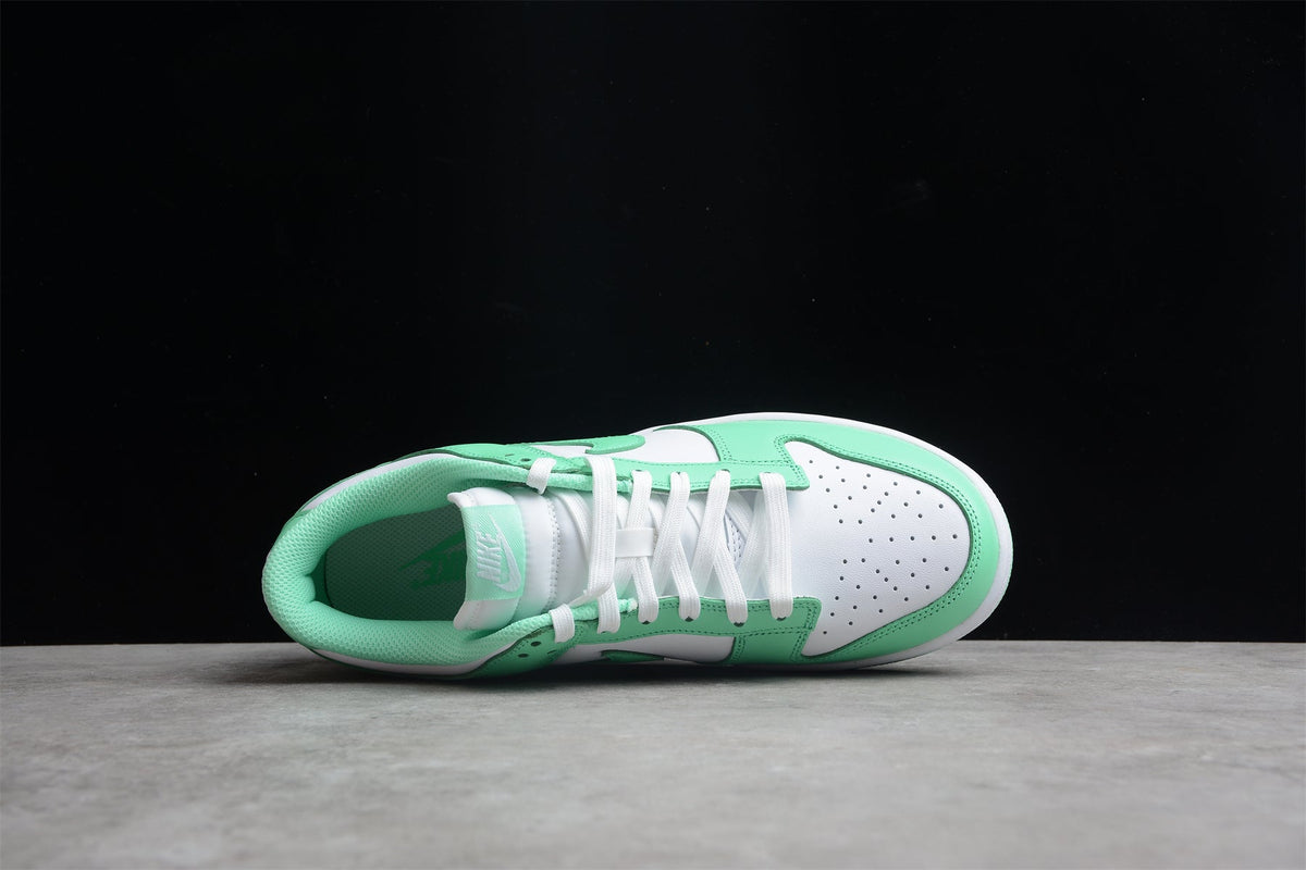 Nike Dunk Green Grow