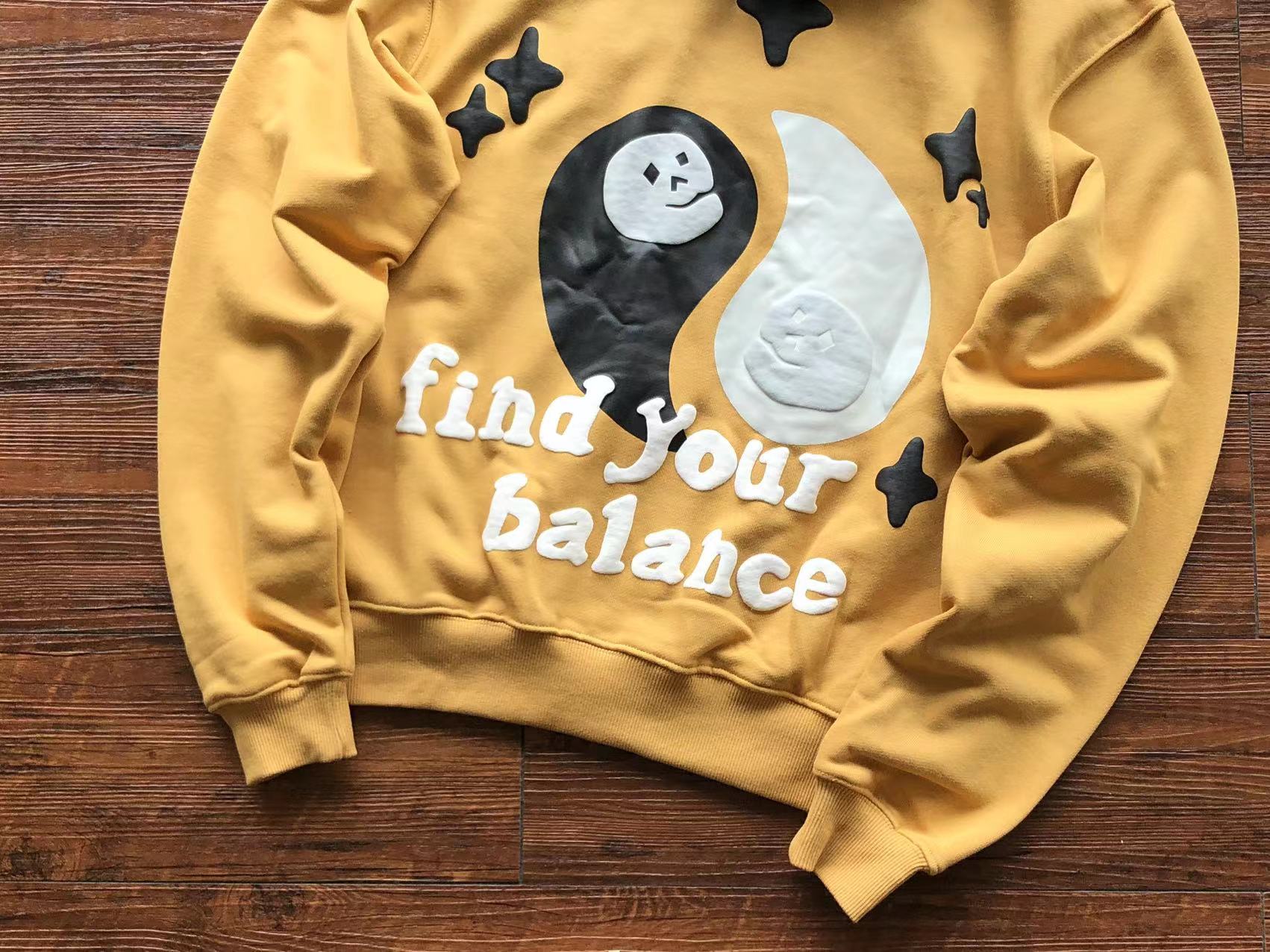 Broken Planet Hoodie Amarelo