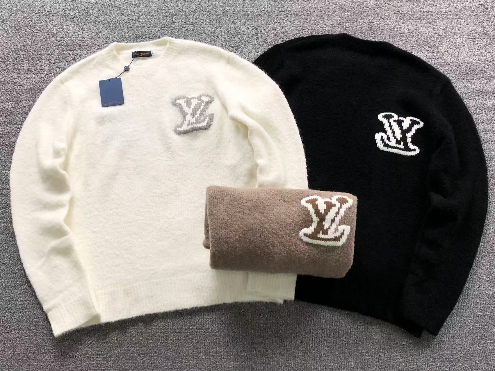 LV Sweater