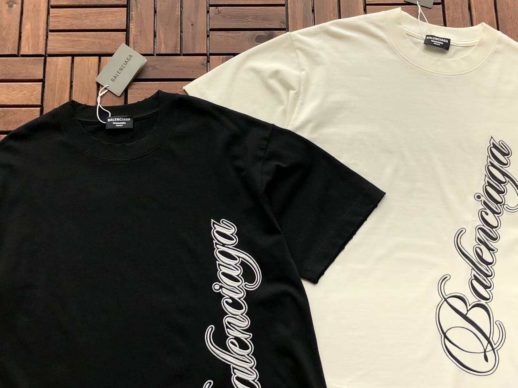 T-Shirt Balenciaga