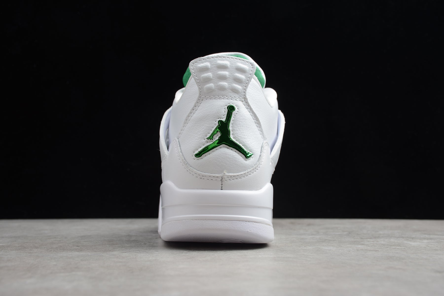 Jordan 4 Retro Metallic Green
