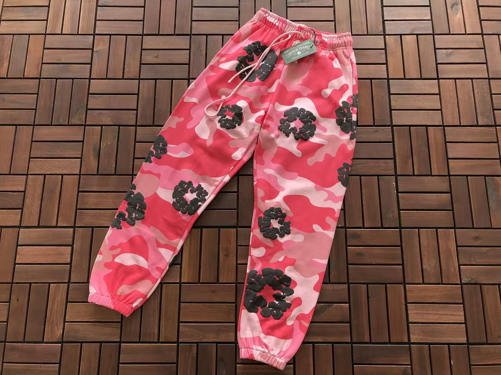 Camo Tears Tracksuit Rose