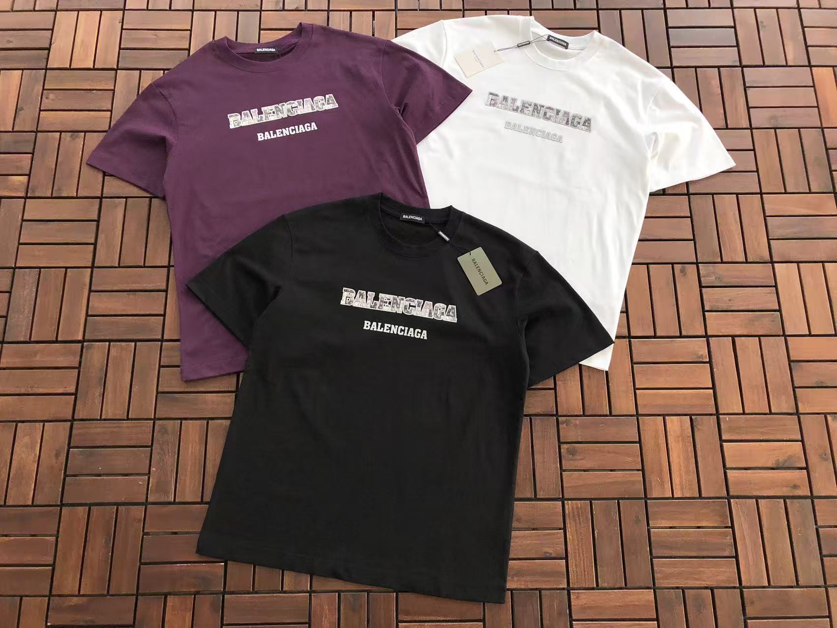T-Shirt Balenciaga
