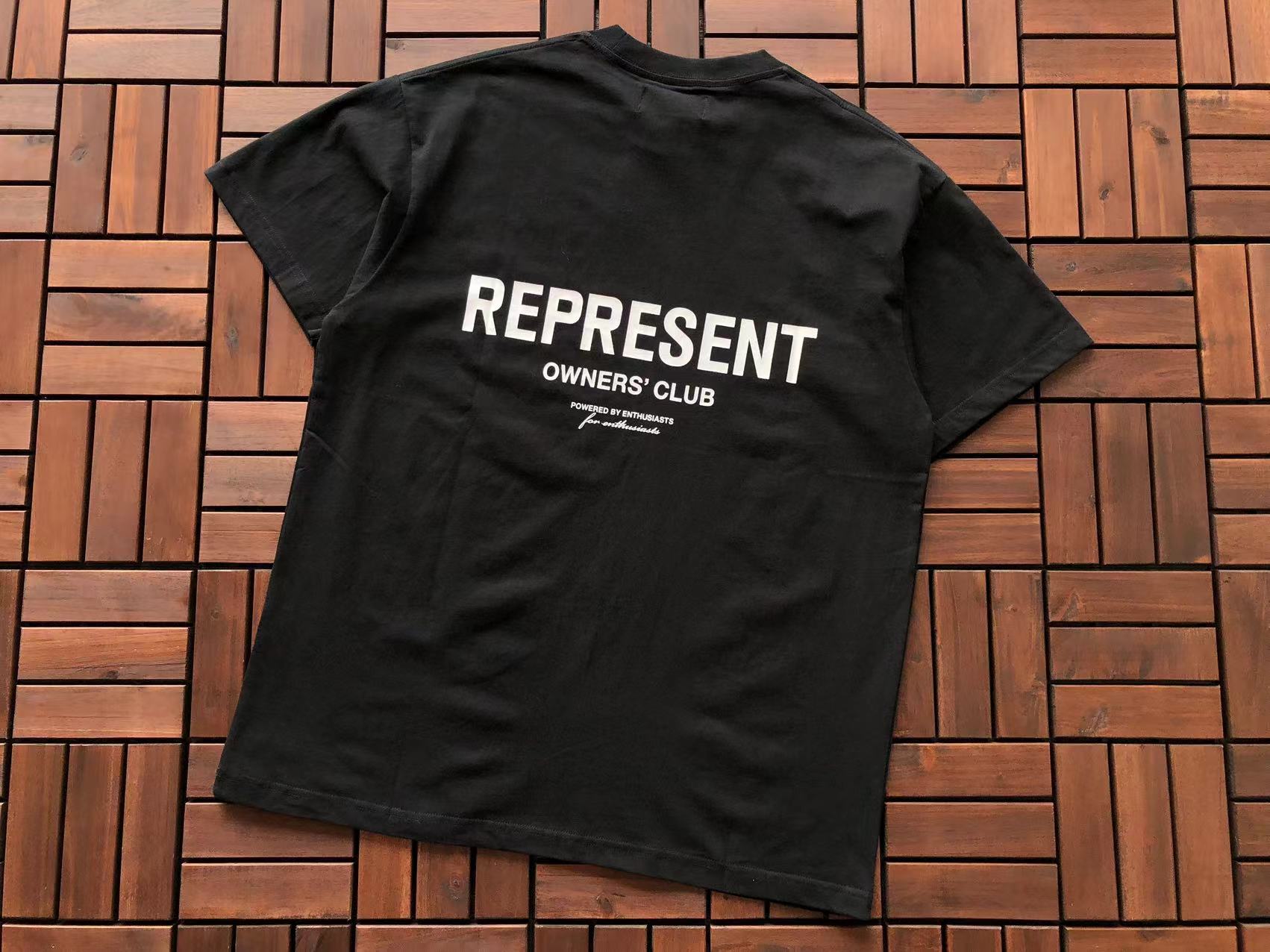 T-Shirt Represent Owners Club
