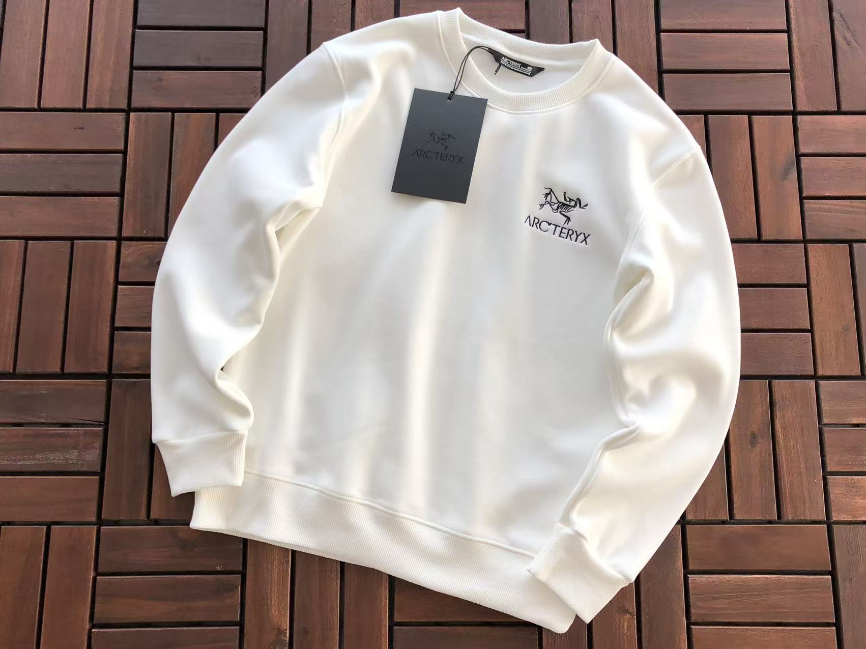 Arc'teryx Sweat