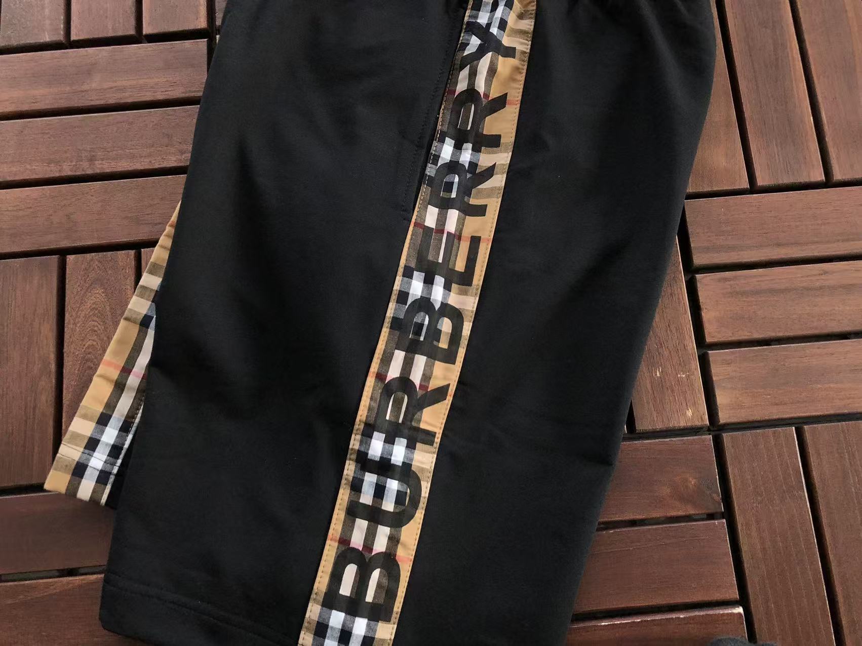 Burberry Short