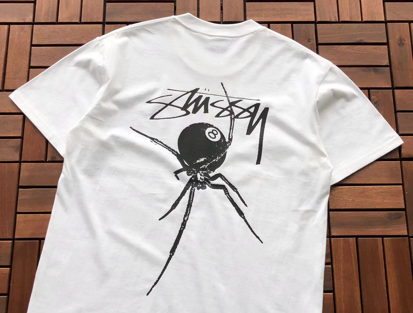 T-Shirt Stussy