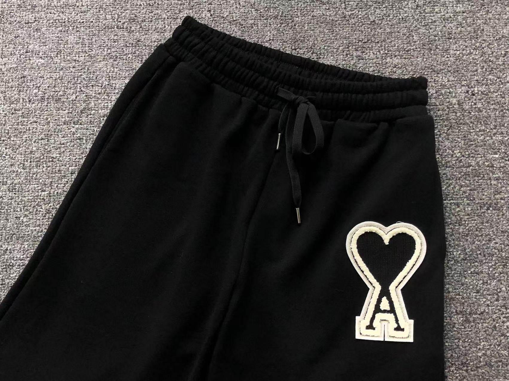 Ami Paris Short