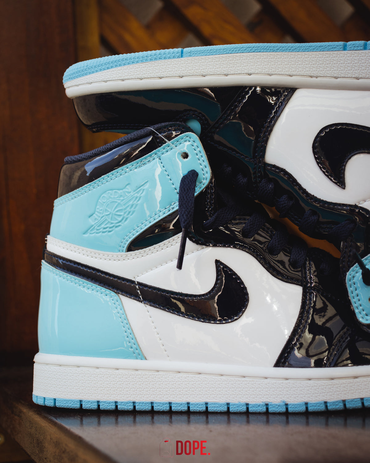 Jordan 1 Retro High UNC Patent