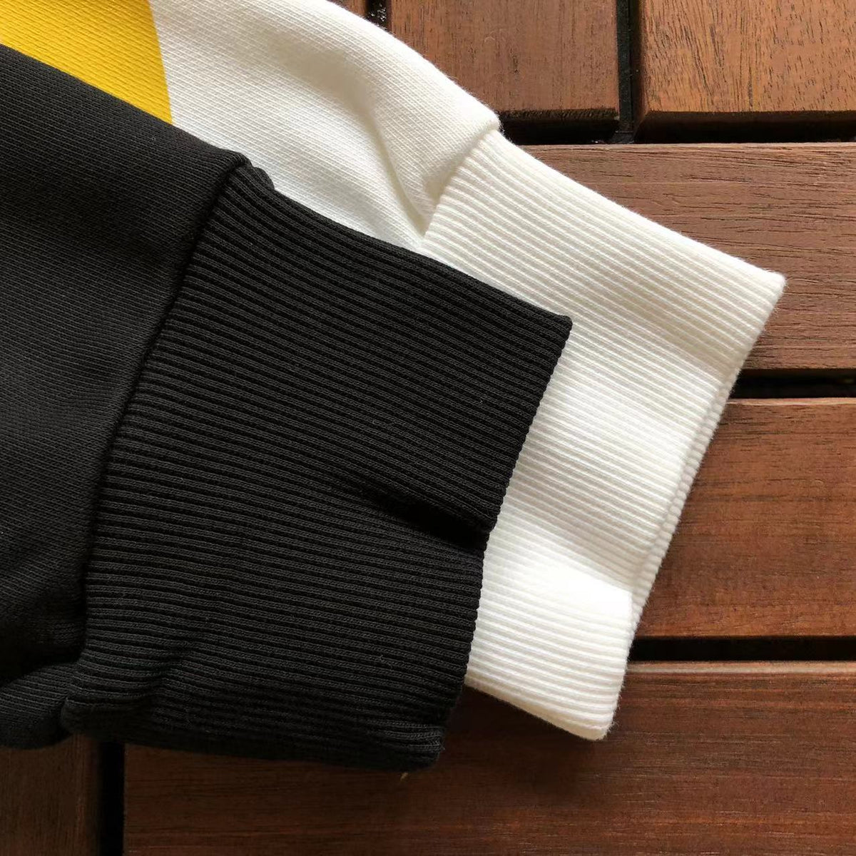 Off-White Sweat