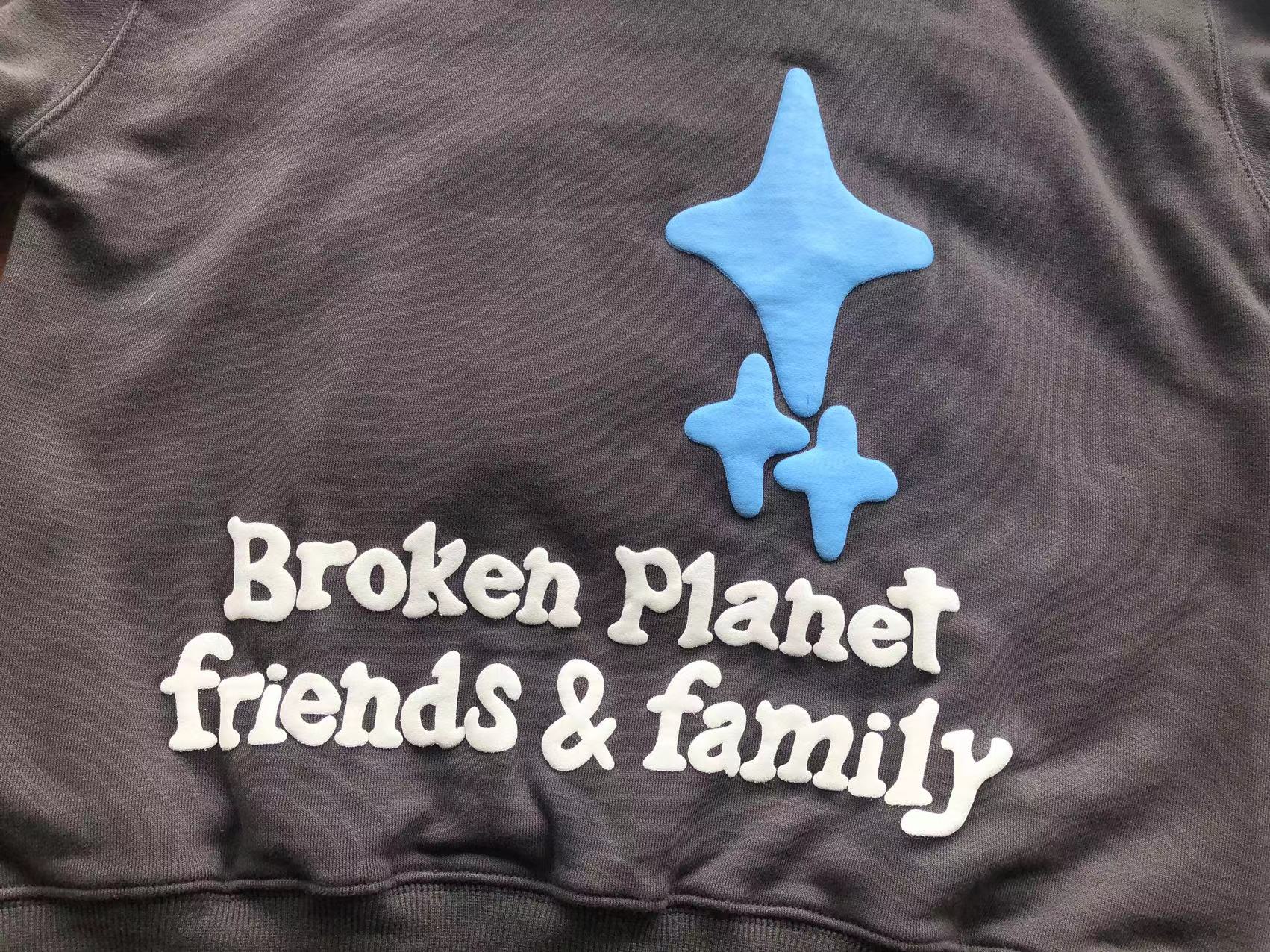 Broken Planet Hoodie "there is no escape"