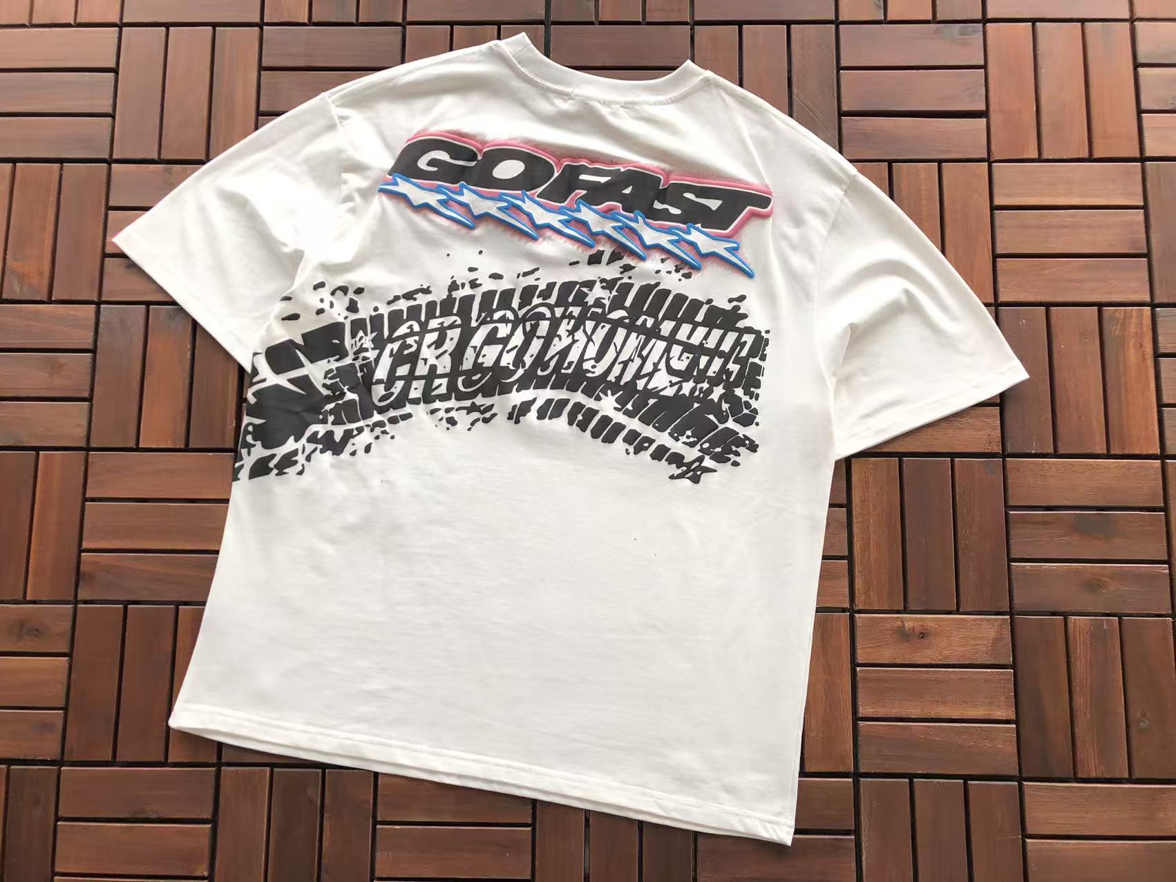 T-Shirt Broken Planet