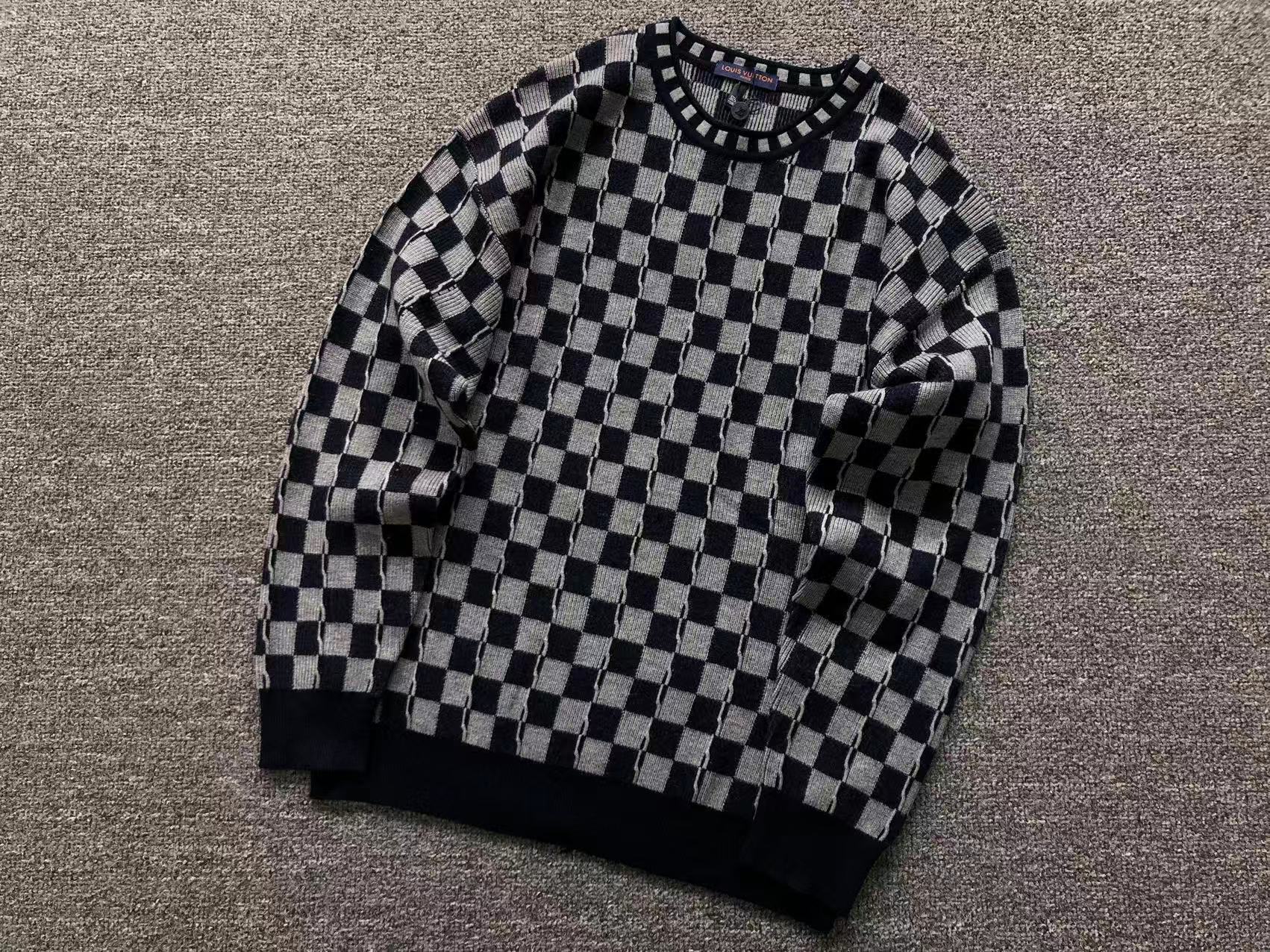 LV Sweater