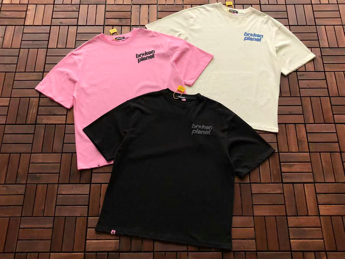 T-Shirt Broken Planet