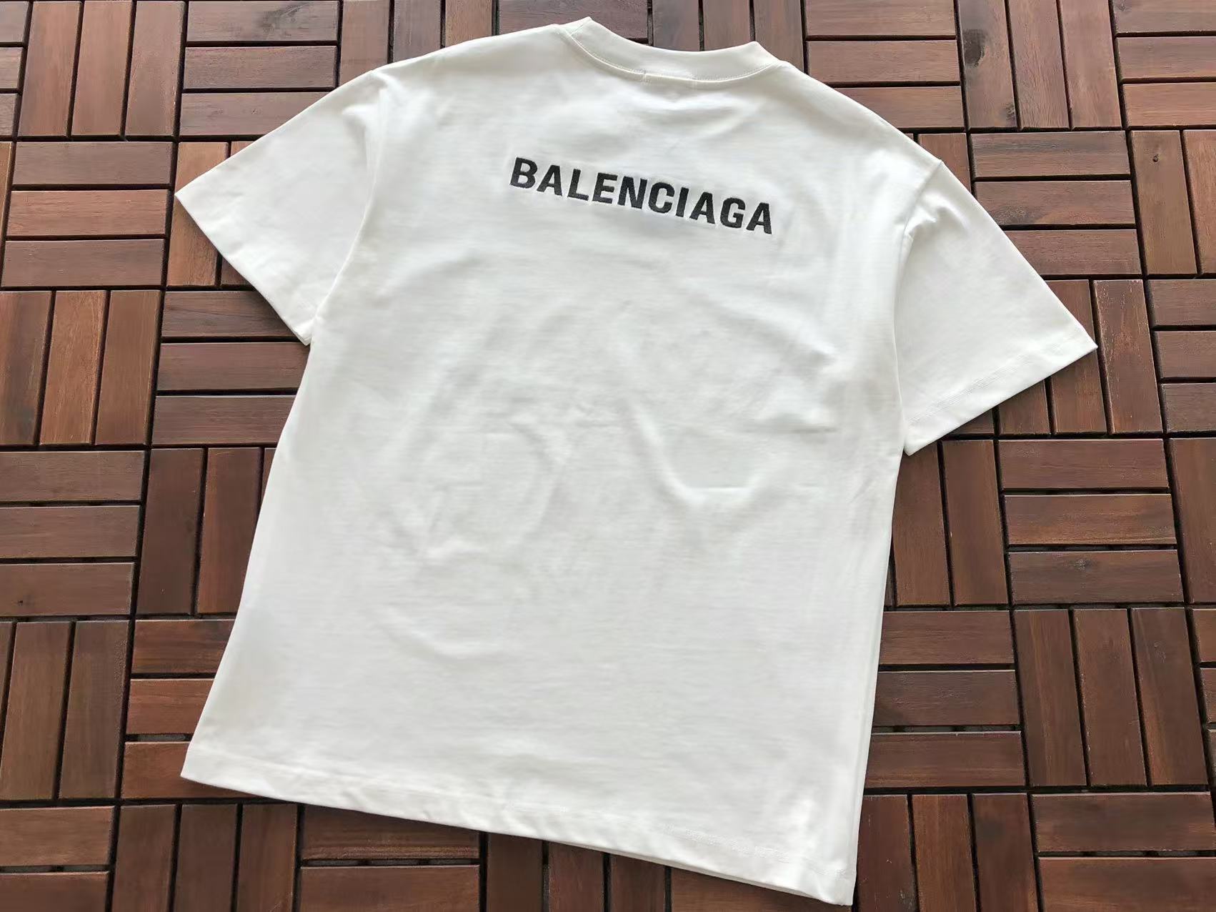 T-Shirt Balenciaga