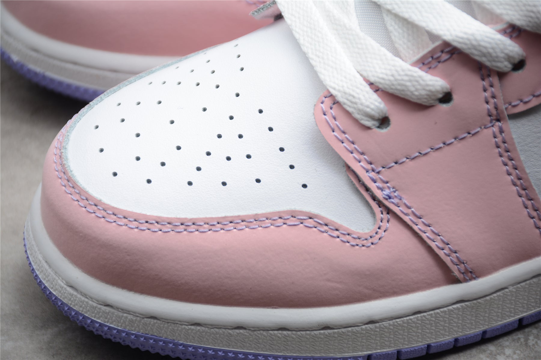 Jordan 1 Low Arctic Punch