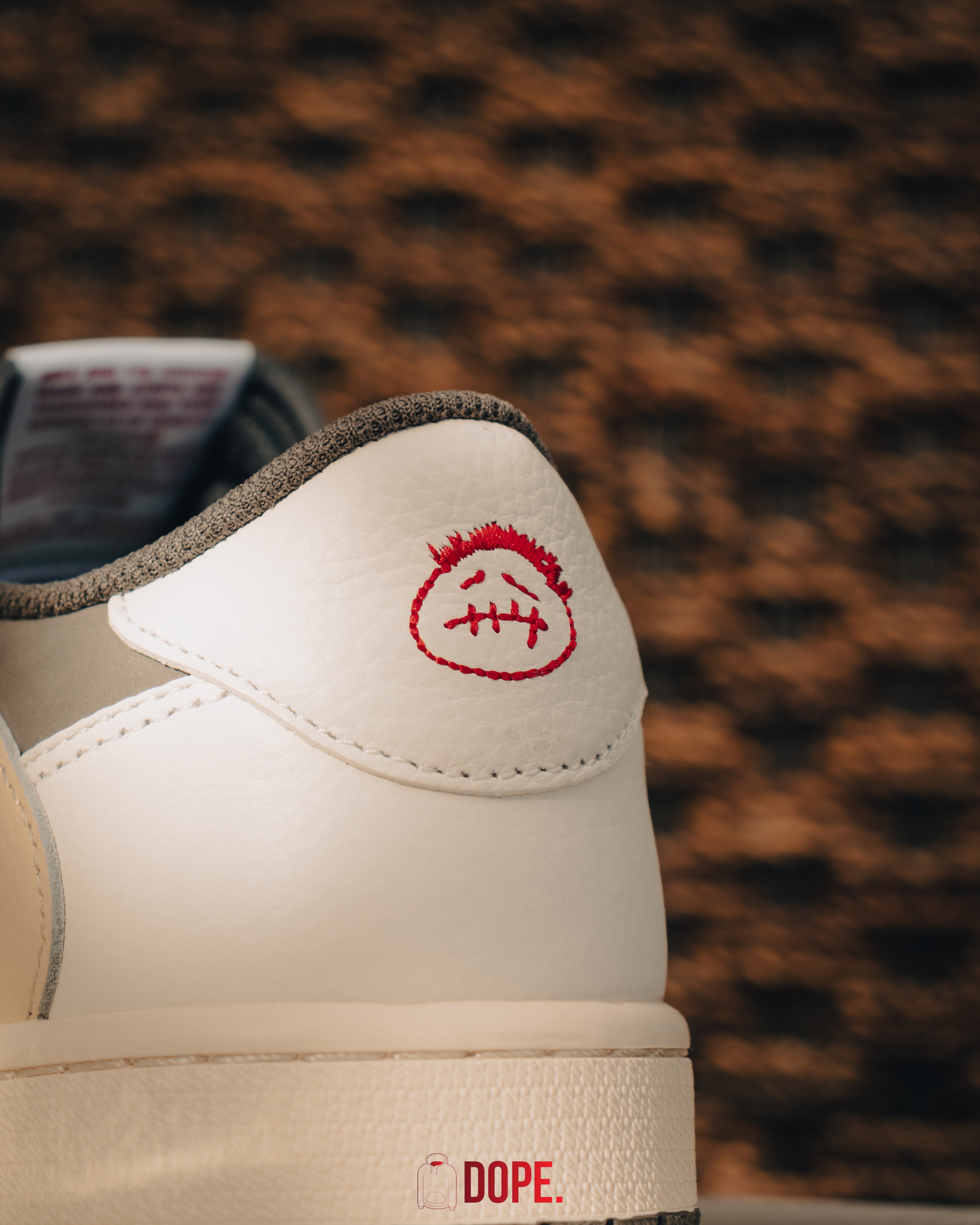 Jordan 1 Retro Low OG SP Travis Scott Reverse Mocha