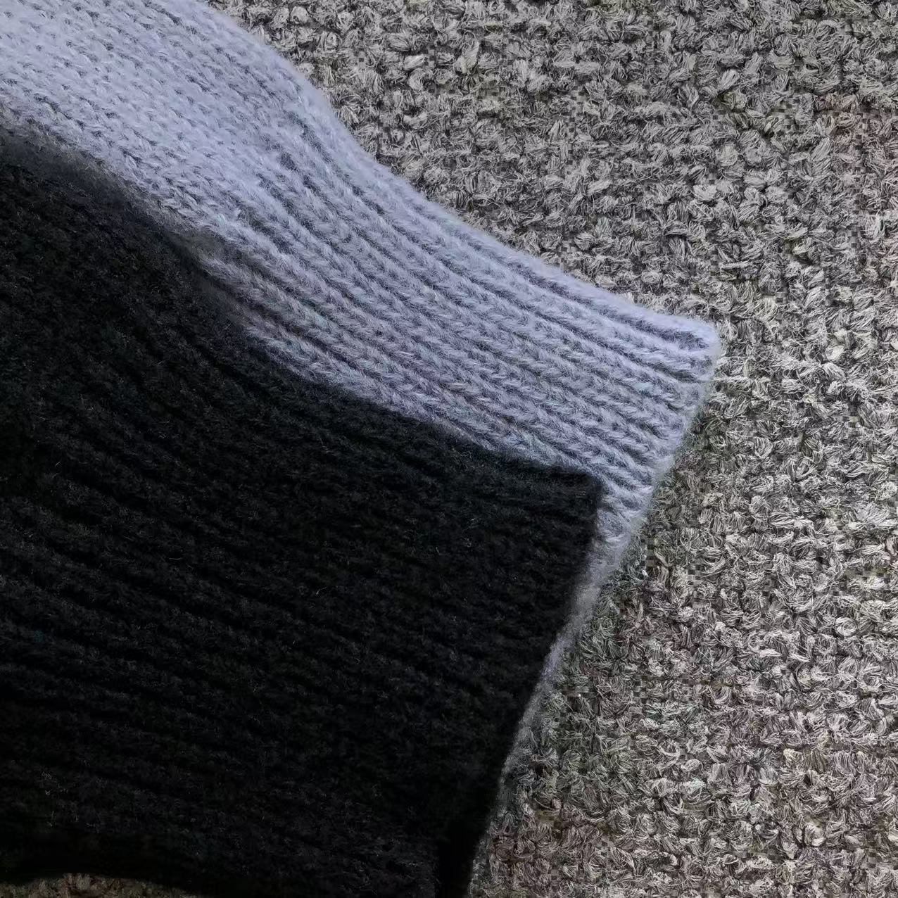 Off-White Sweat