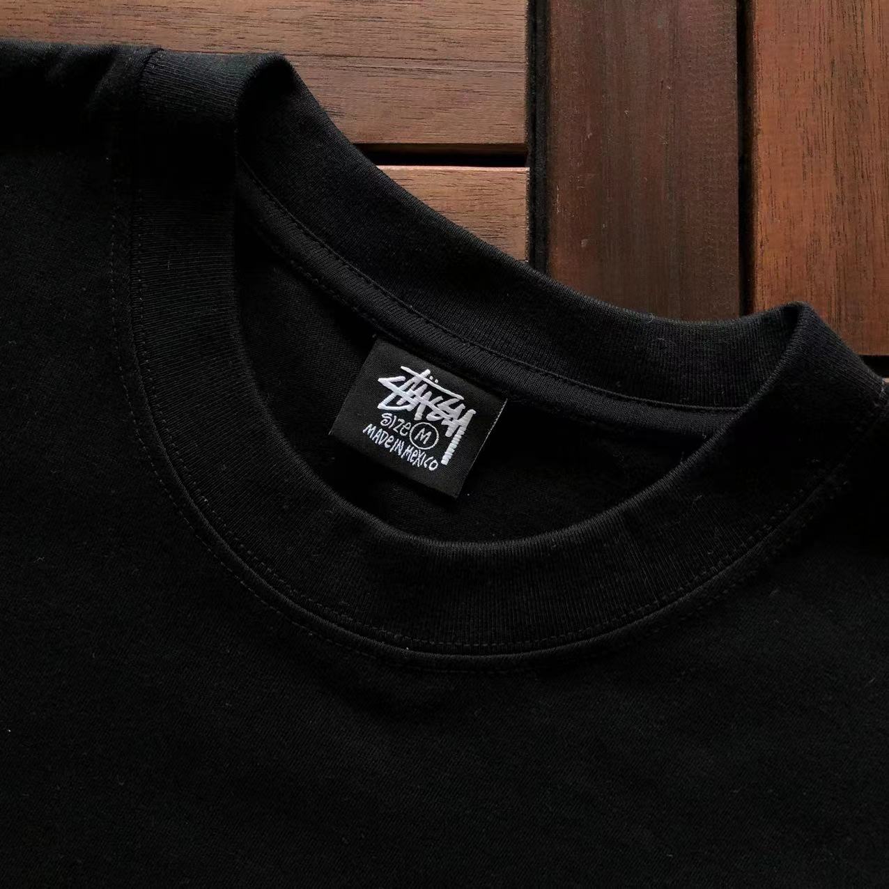T-Shirt Stussy
