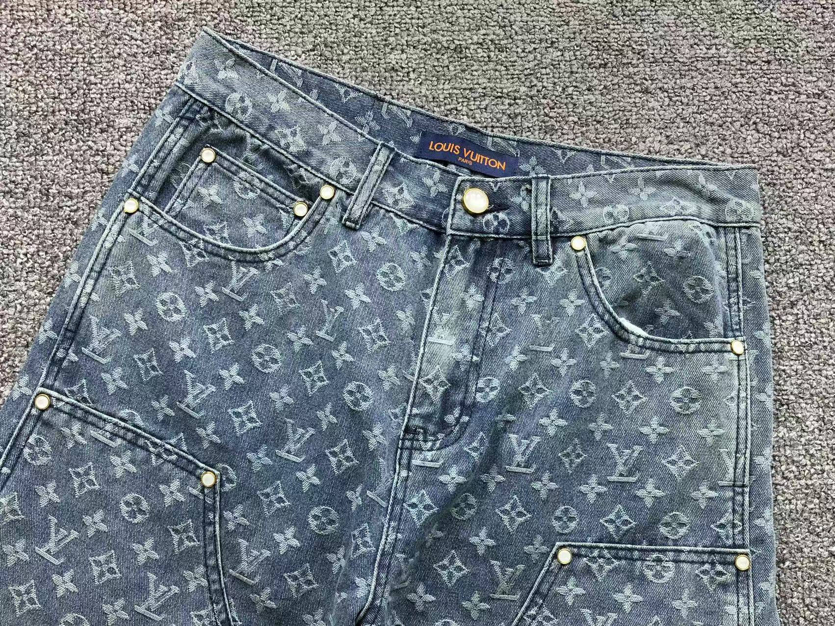 Louis Vuitton Short