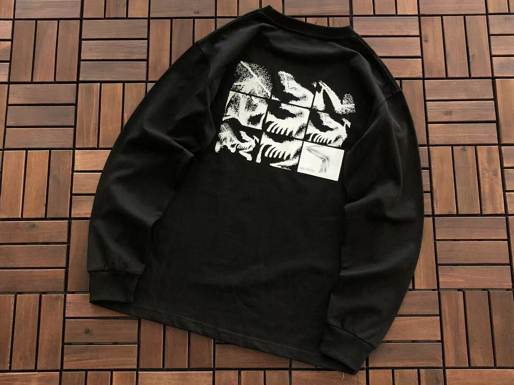Arc'teryx Sweat