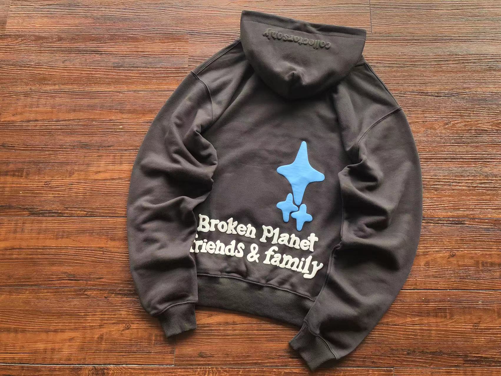 Broken Planet Hoodie "there is no escape"